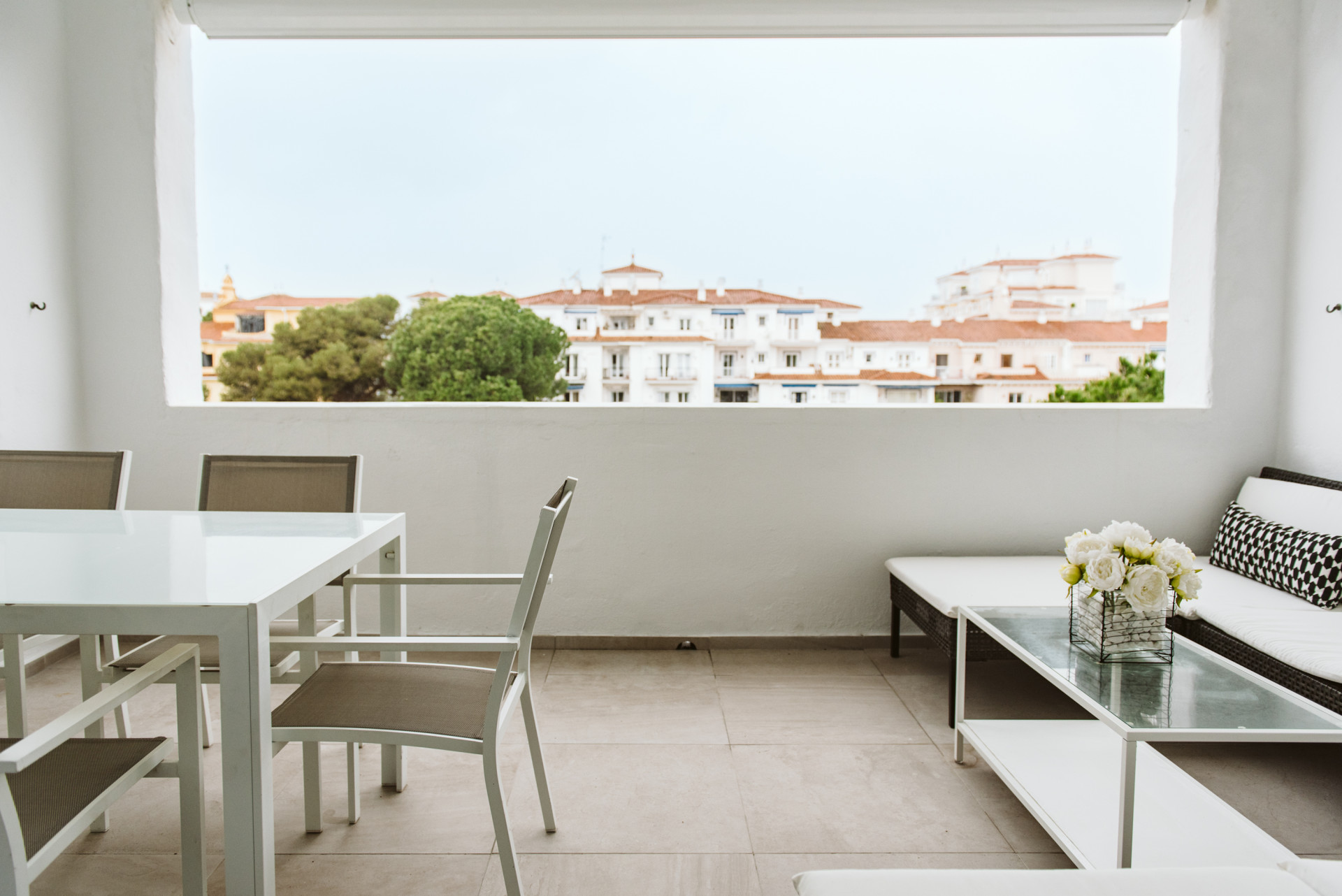 Exclusivo apartamento en Playas del Duque - Puerto Banús | 3 Dormitorios + 2 Baños