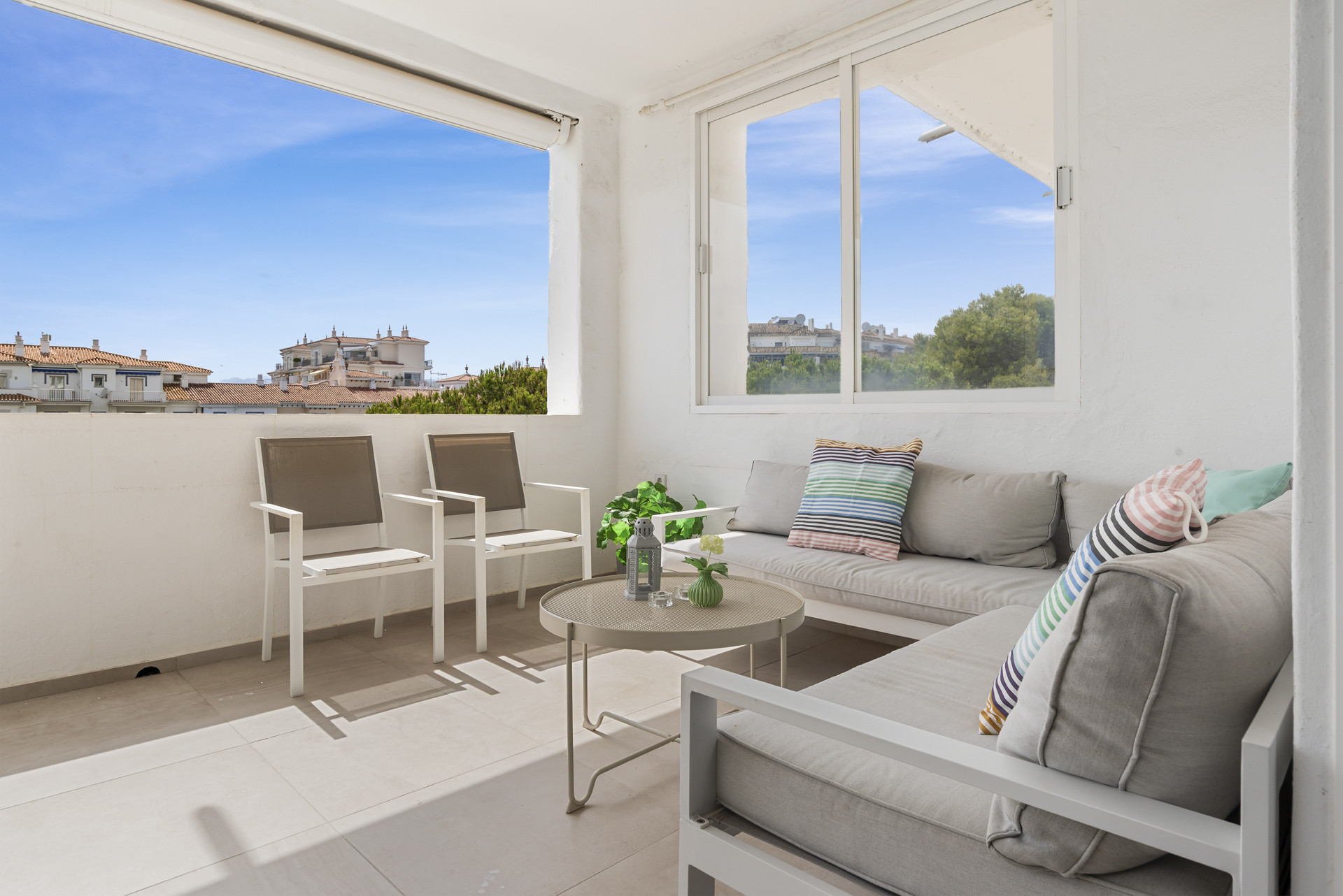 Exclusivo apartamento en Playas del Duque - Puerto Banús | 3 Dormitorios + 2 Baños
