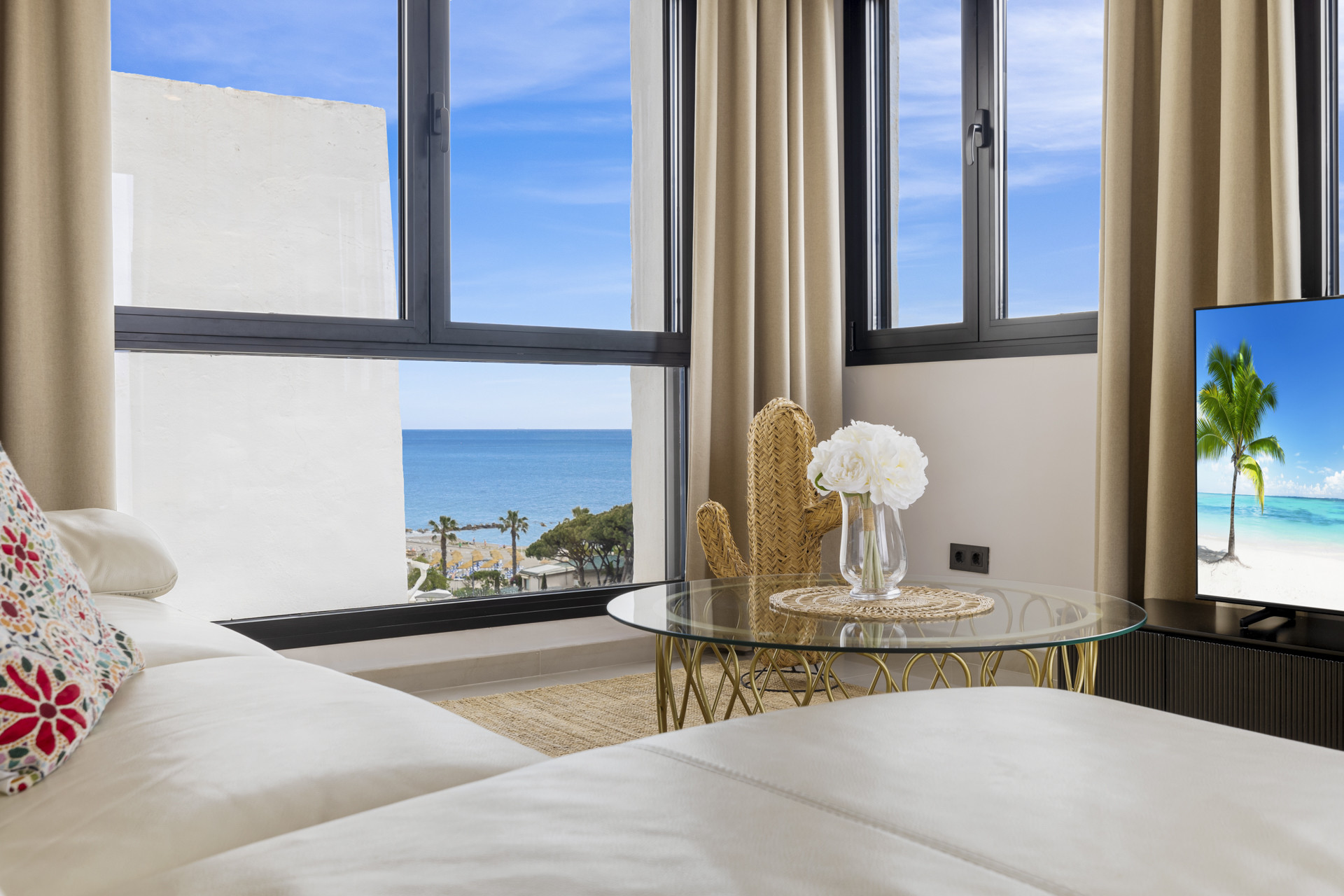 Two-Bedroom Penthouse with Sea Views in Playas del Duque, Puerto Banús