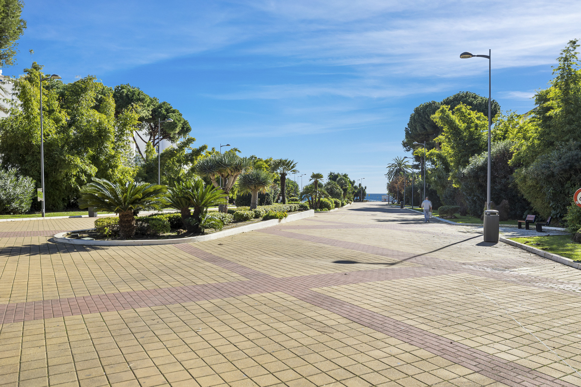 Two-Bedroom Penthouse with Sea Views in Playas del Duque, Puerto Banús