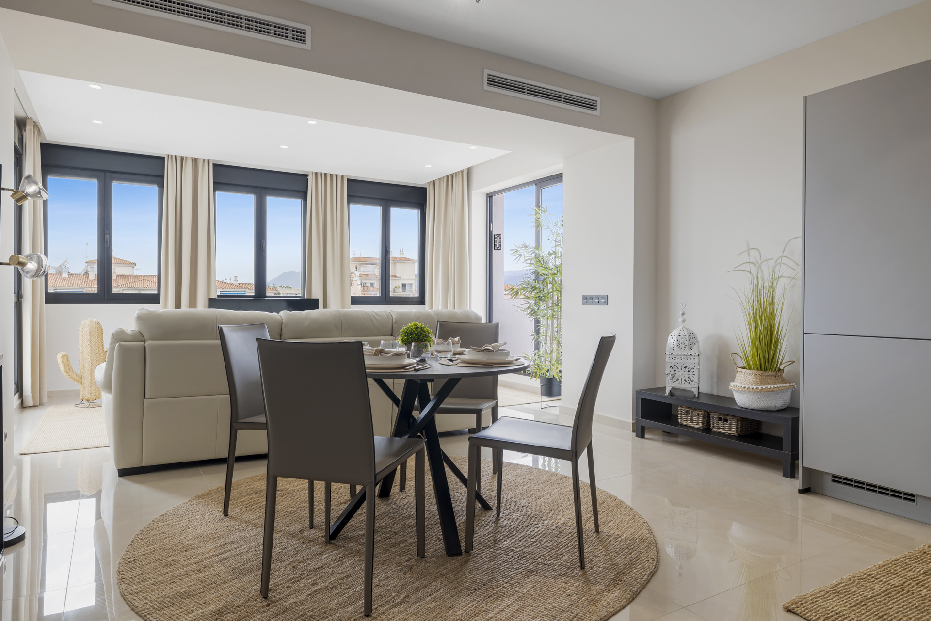 Two-Bedroom Penthouse with Sea Views in Playas del Duque, Puerto Banús