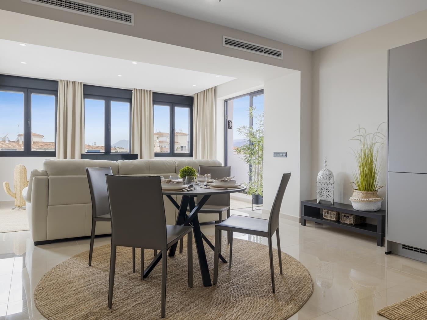 Two-Bedroom Penthouse with Sea Views in Playas del Duque, Puerto Banús