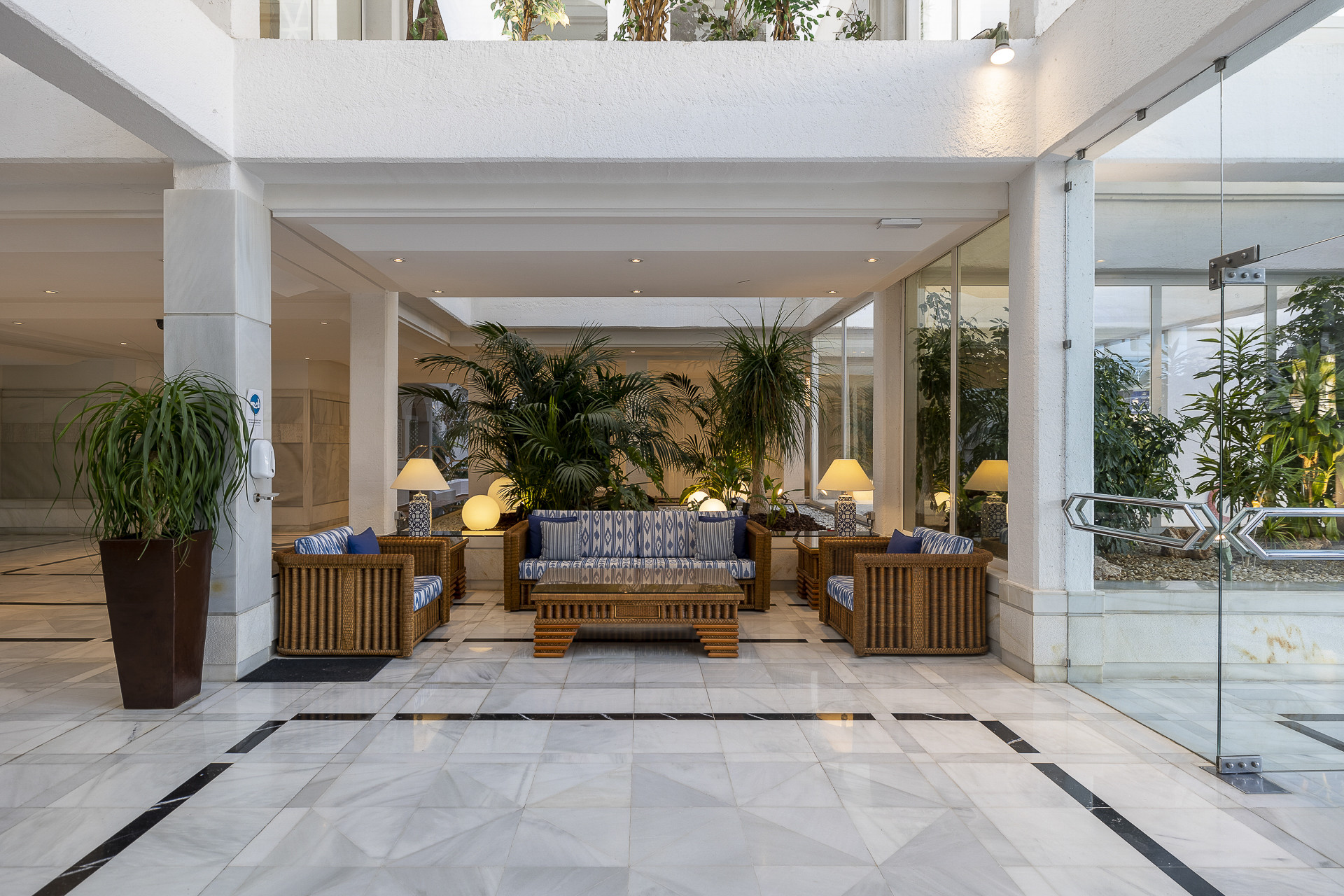 Two-Bedroom Penthouse with Sea Views in Playas del Duque, Puerto Banús