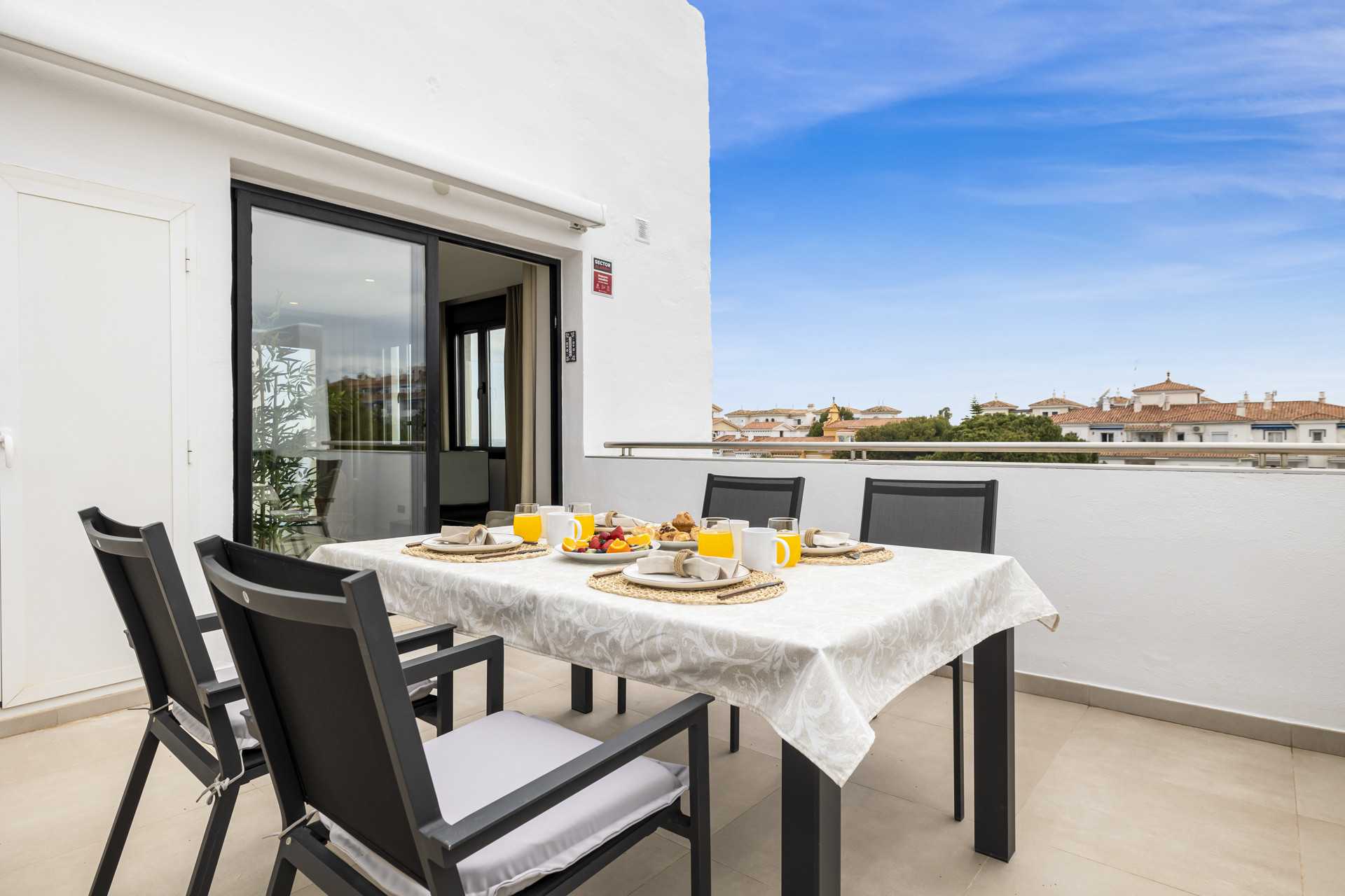 Two-Bedroom Penthouse with Sea Views in Playas del Duque, Puerto Banús