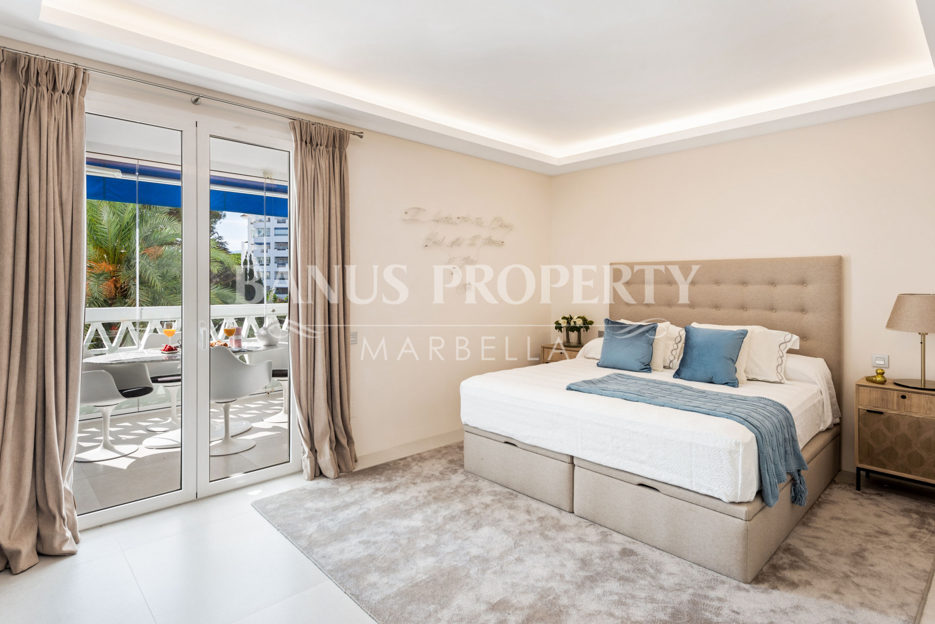 Luxury 2 bebrooms apartment in Playas del Duque-Puerto Banús