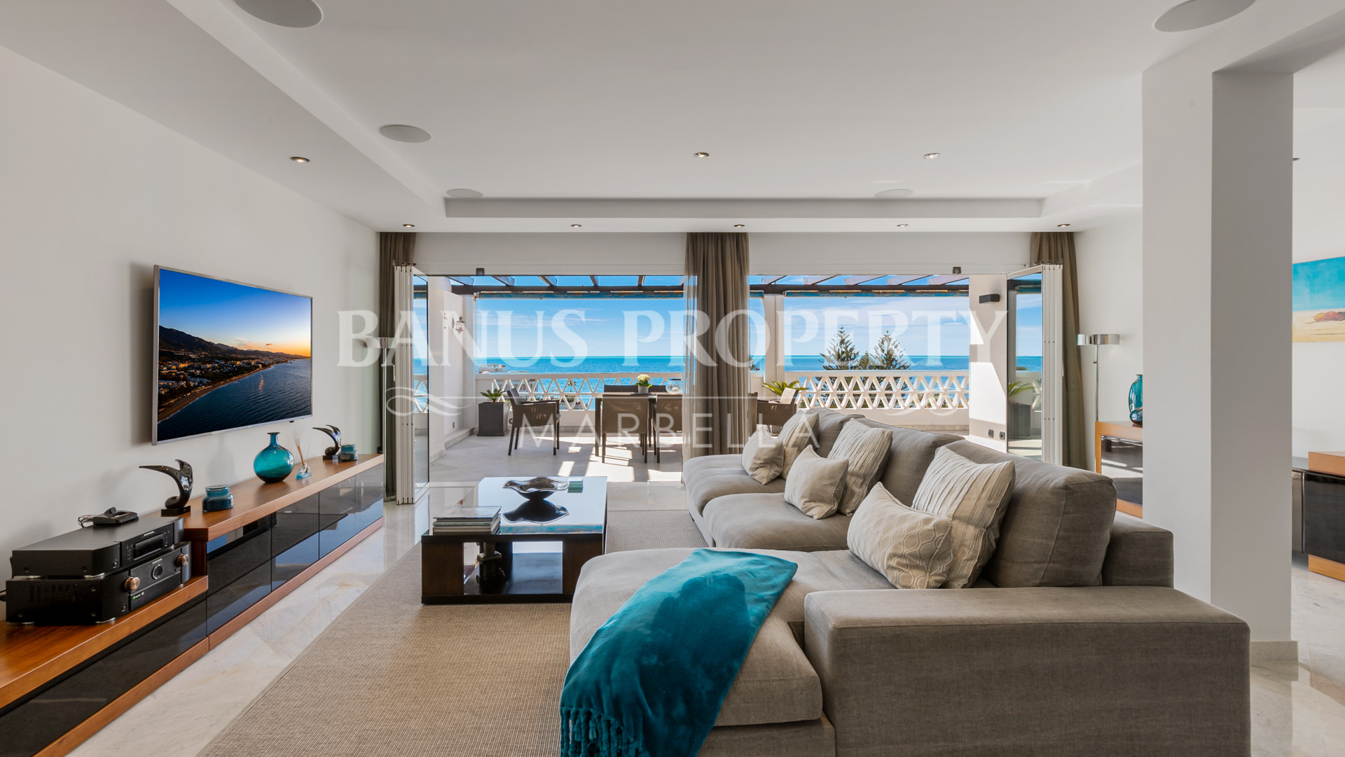 Your new life in Puerto Banus with dramatic sea views 