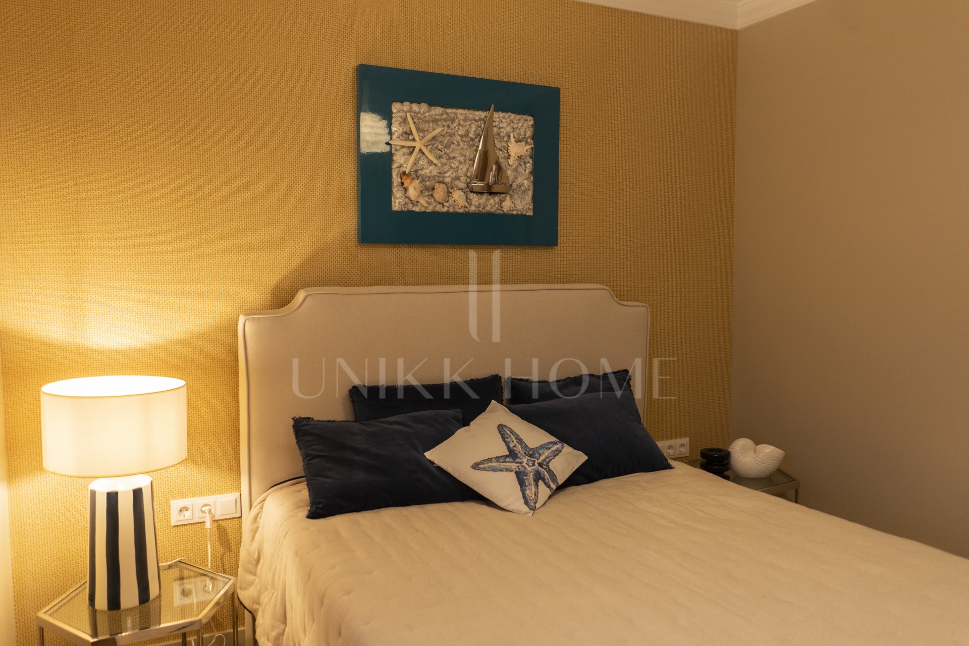 A stunning, renovated townhouse in Nueva Andalucía, Aloha.