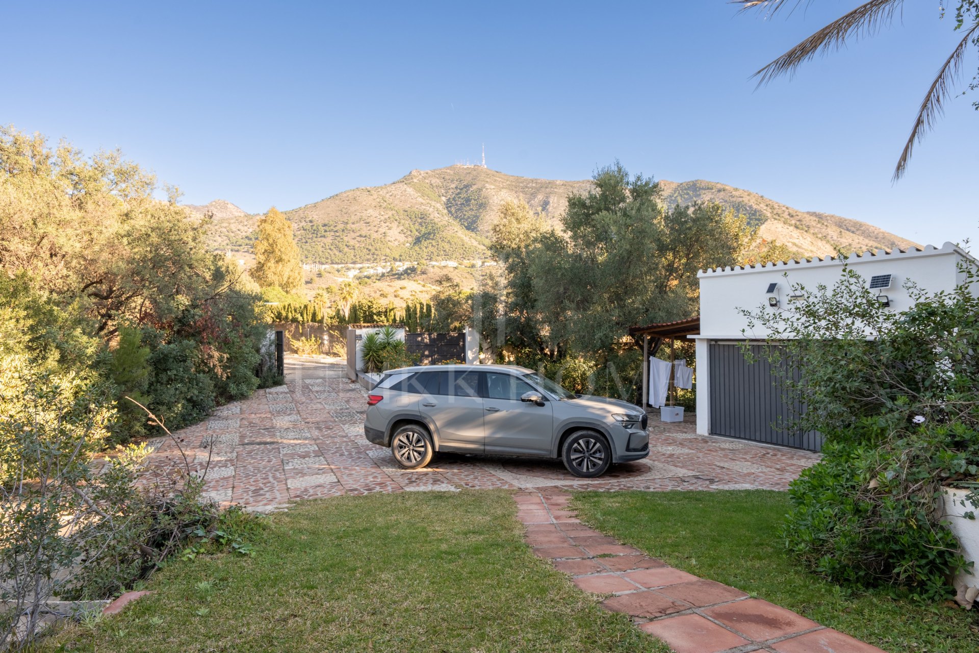 Exceptional Estate & Investment Opportunity in Torreblanca – 10,231 m²
