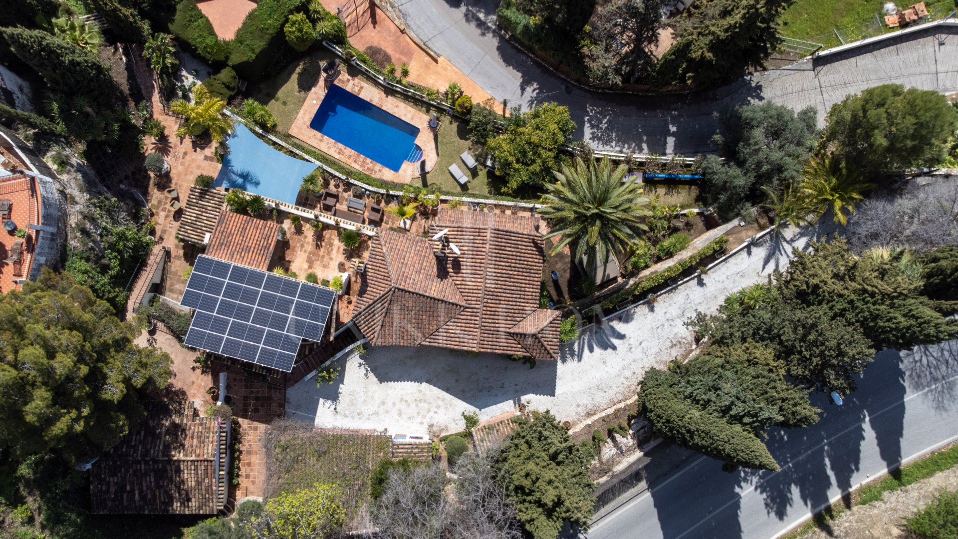 Elegant 4-Bedroom Luxury Villa Walking Distance to Mijas Pueblo