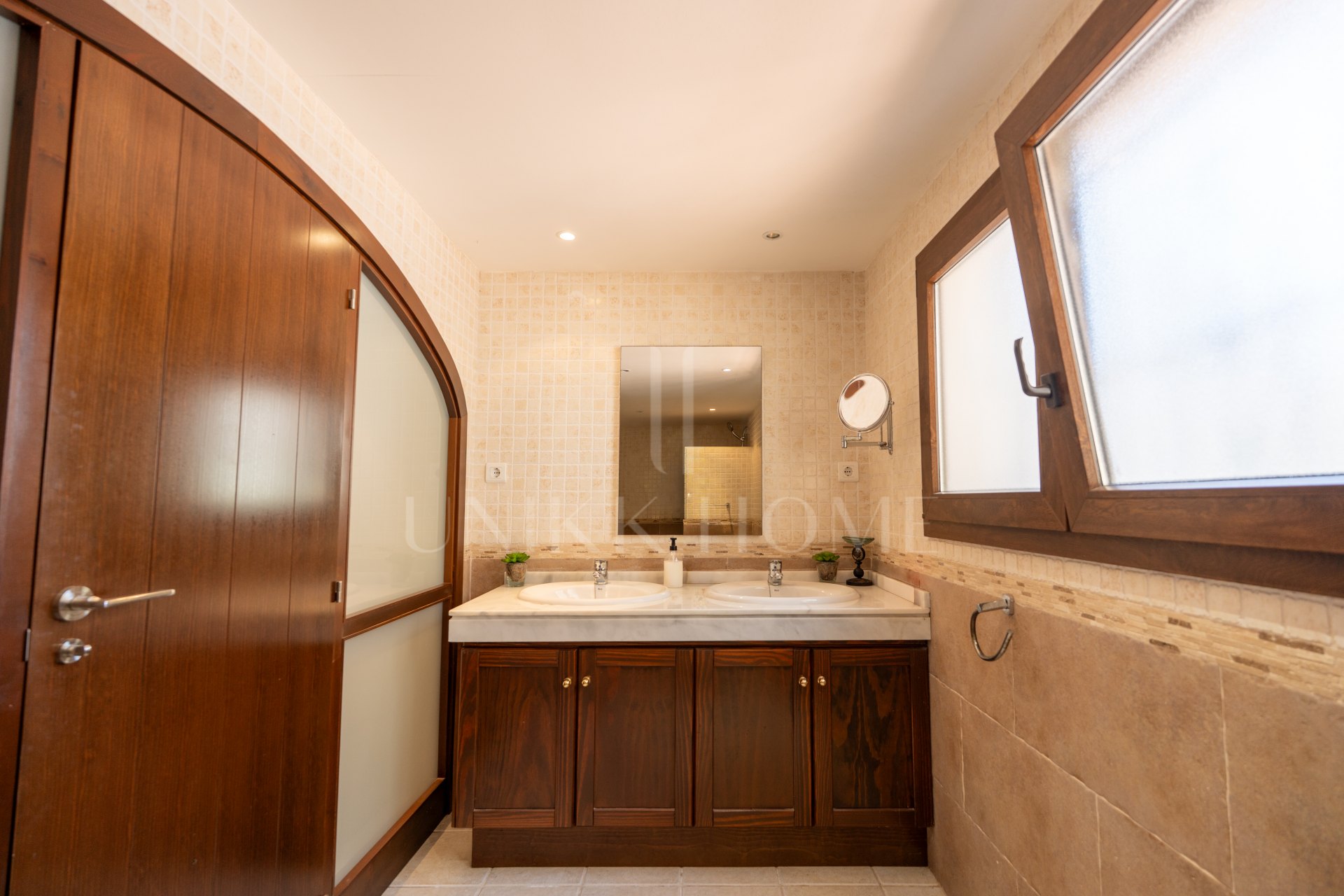 Elegant 4-Bedroom Luxury Villa Walking Distance to Mijas Pueblo