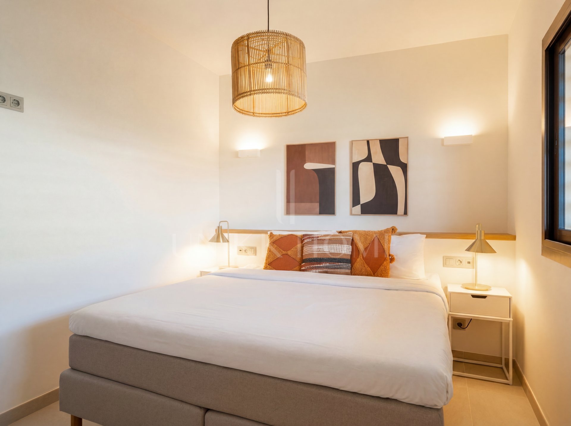 Excepcional Apartamento de Lujo con Orientación Sur y Vistas Panorámicas al Mediterráneo – A Estrenar y Nunca Habitado – Membresía Platinum Incluida
