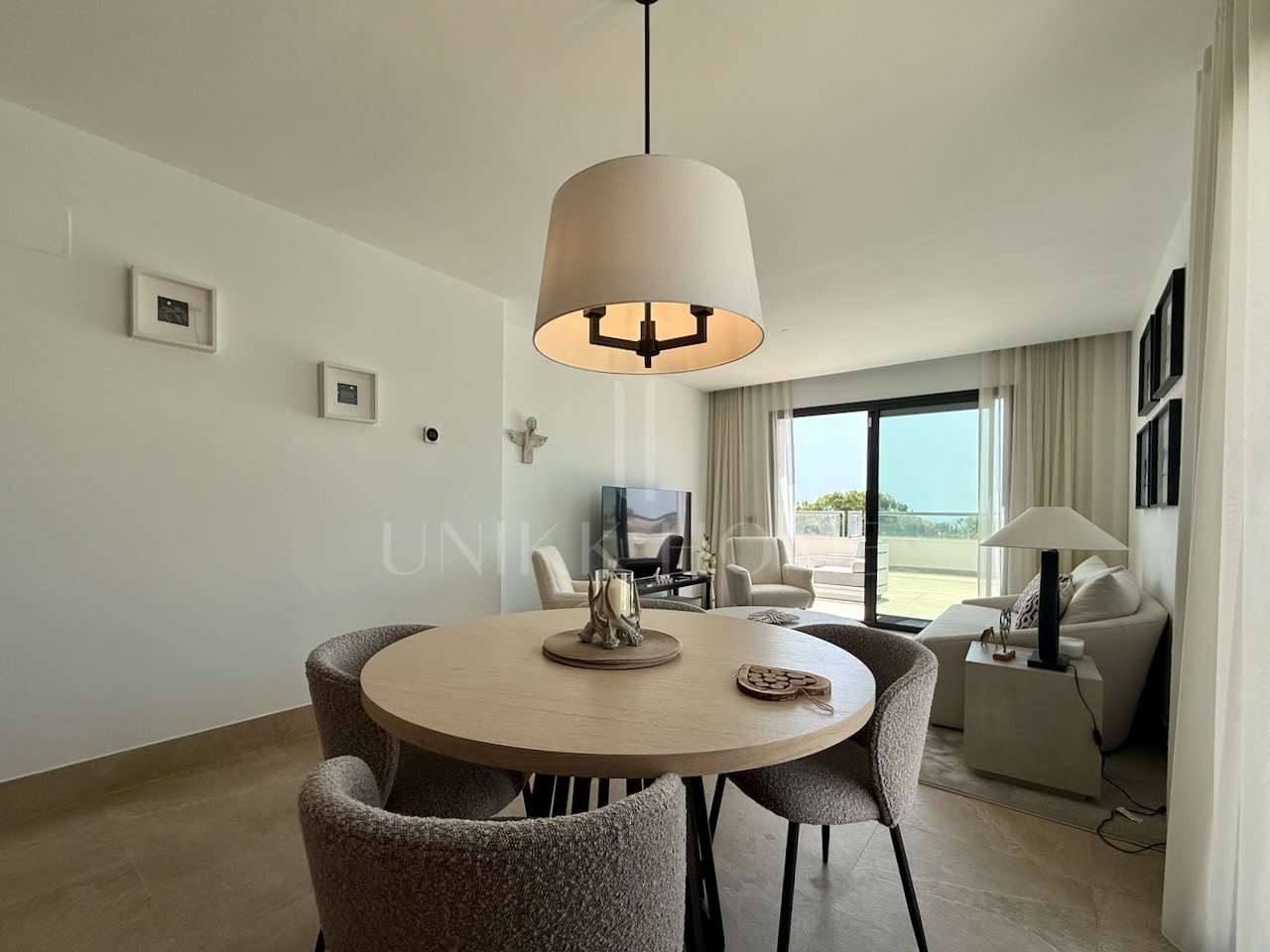 Ático con vistas panorámicas al mar y solárium, Casares