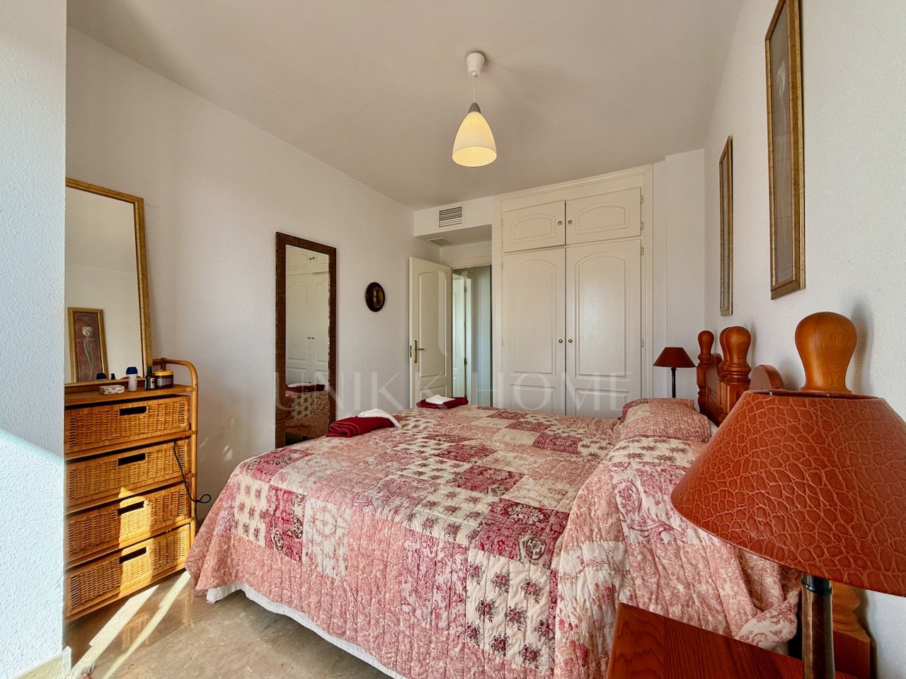 Exceptional penthouse with panoramic views in Duquesa Port, Manilva