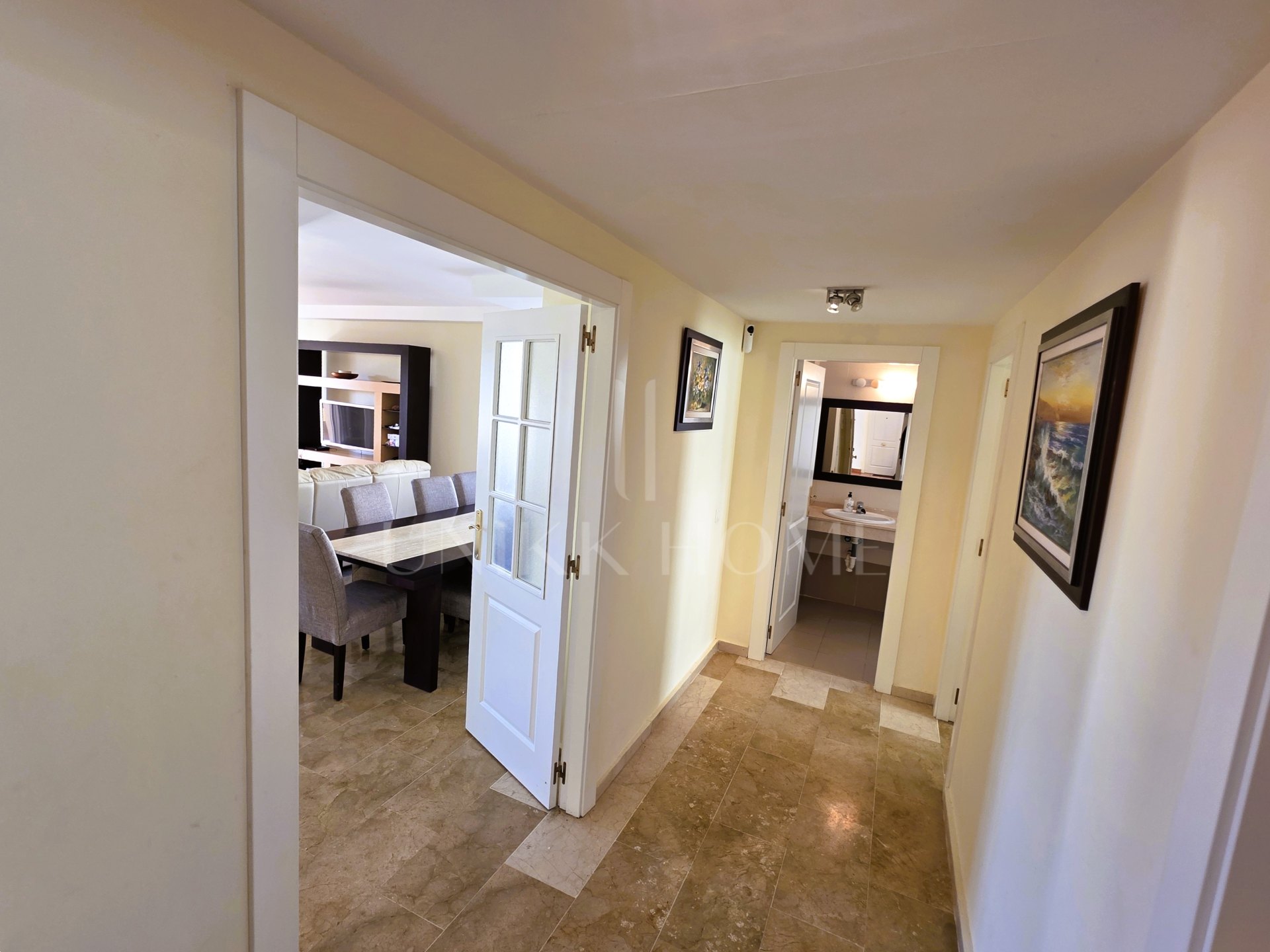 Bright duplex with large terraces and panoramic views, La Duquesa