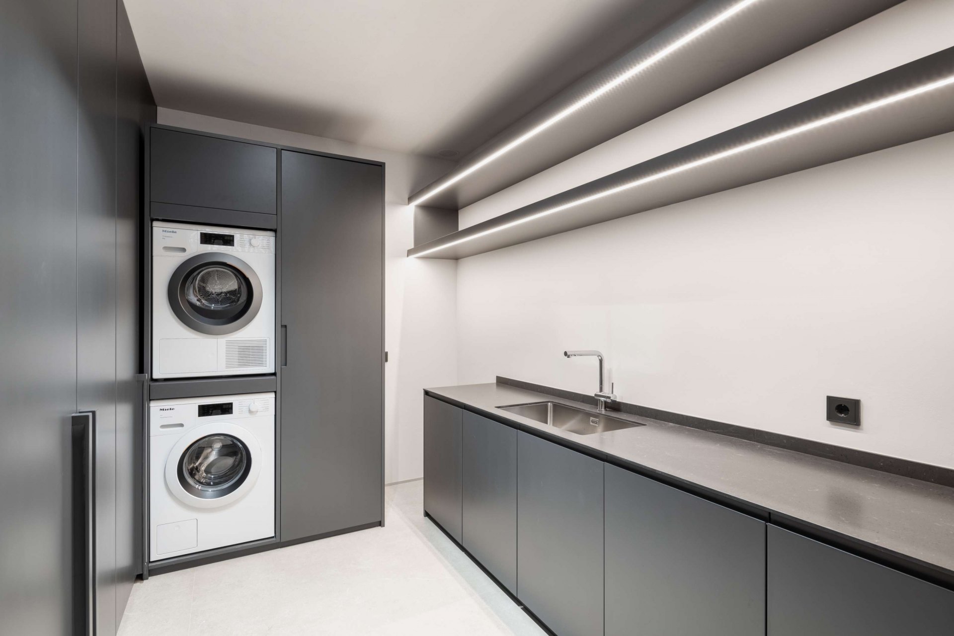 Architectural marvel of construction in this villa, Nueva Andalucia