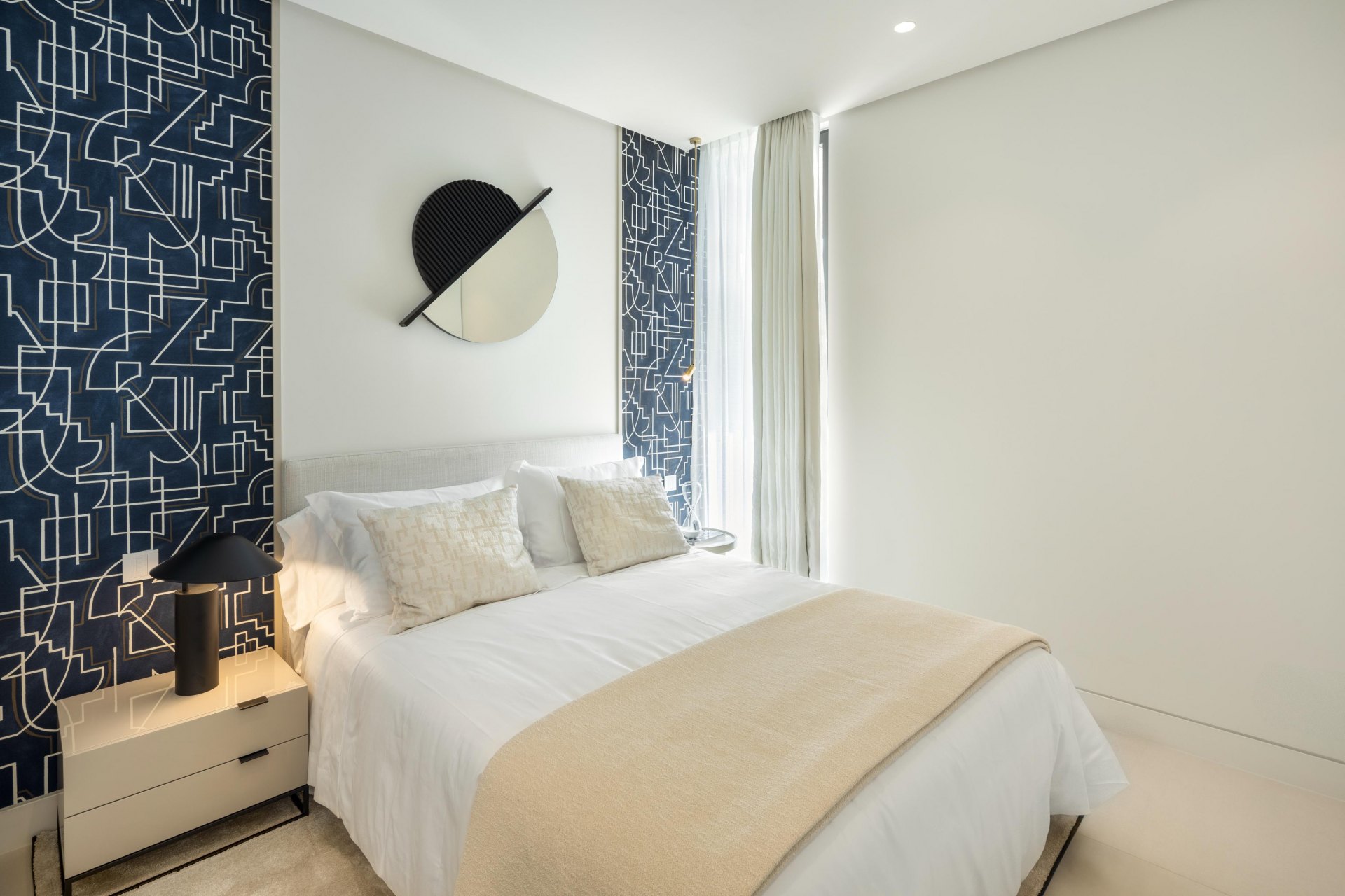 Contemporary luxury villa with exquisite finishes close to the sea in Cortijo Blanco Nueva Andalucia