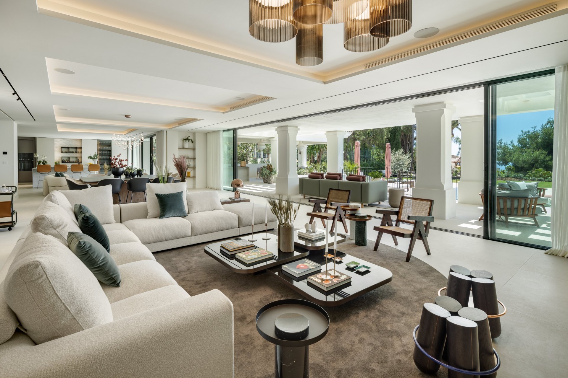 Elegante villa de estilo andaluz mediterráneo en Sierra Blanca, Milla de Oro, Marbella