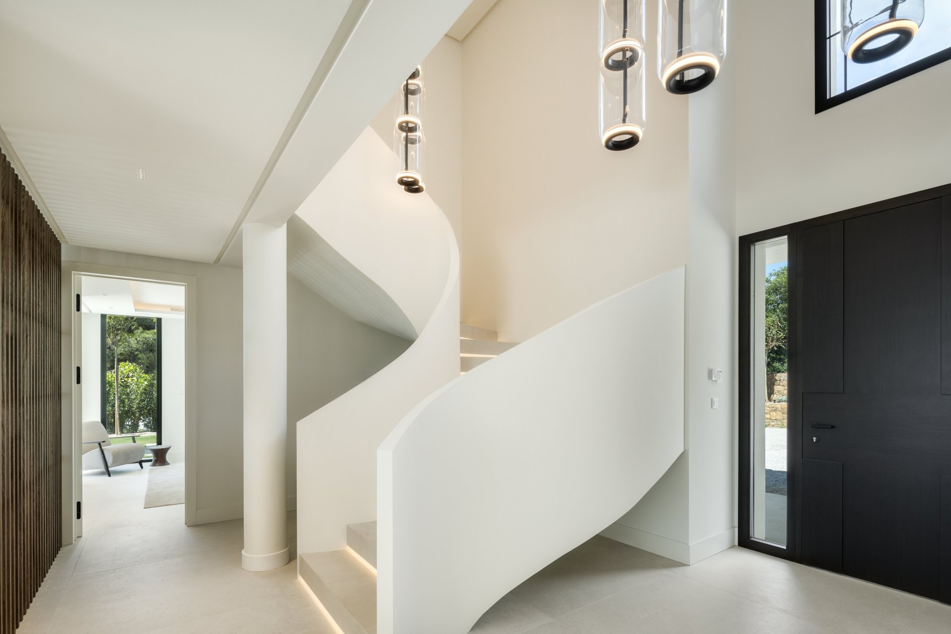 Elegante villa de estilo andaluz mediterráneo en Sierra Blanca, Milla de Oro, Marbella