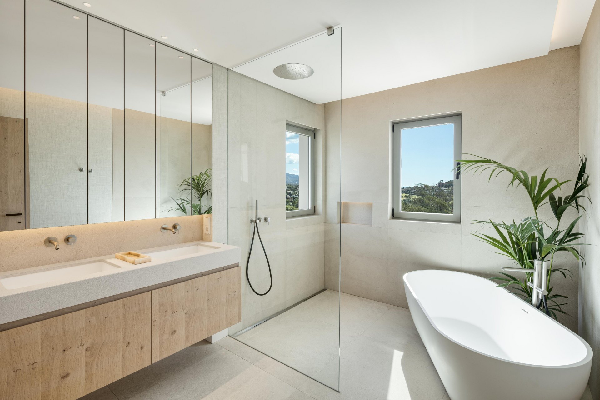 Distinguished Mediterranean villa located in the heart of La Quinta, Benahavís