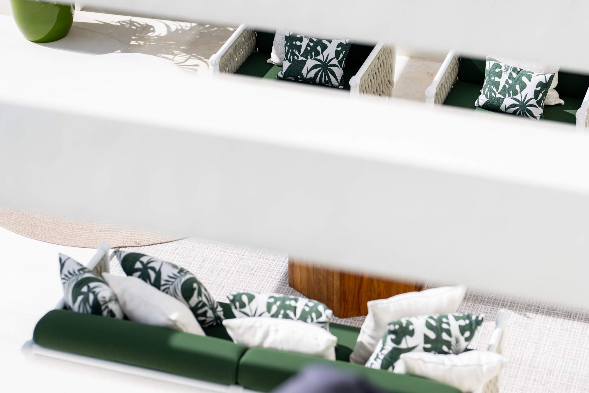 Magnífica exclusiva gran villa de nueva construcción en la Milla de Oro con preciosas vistas al mar