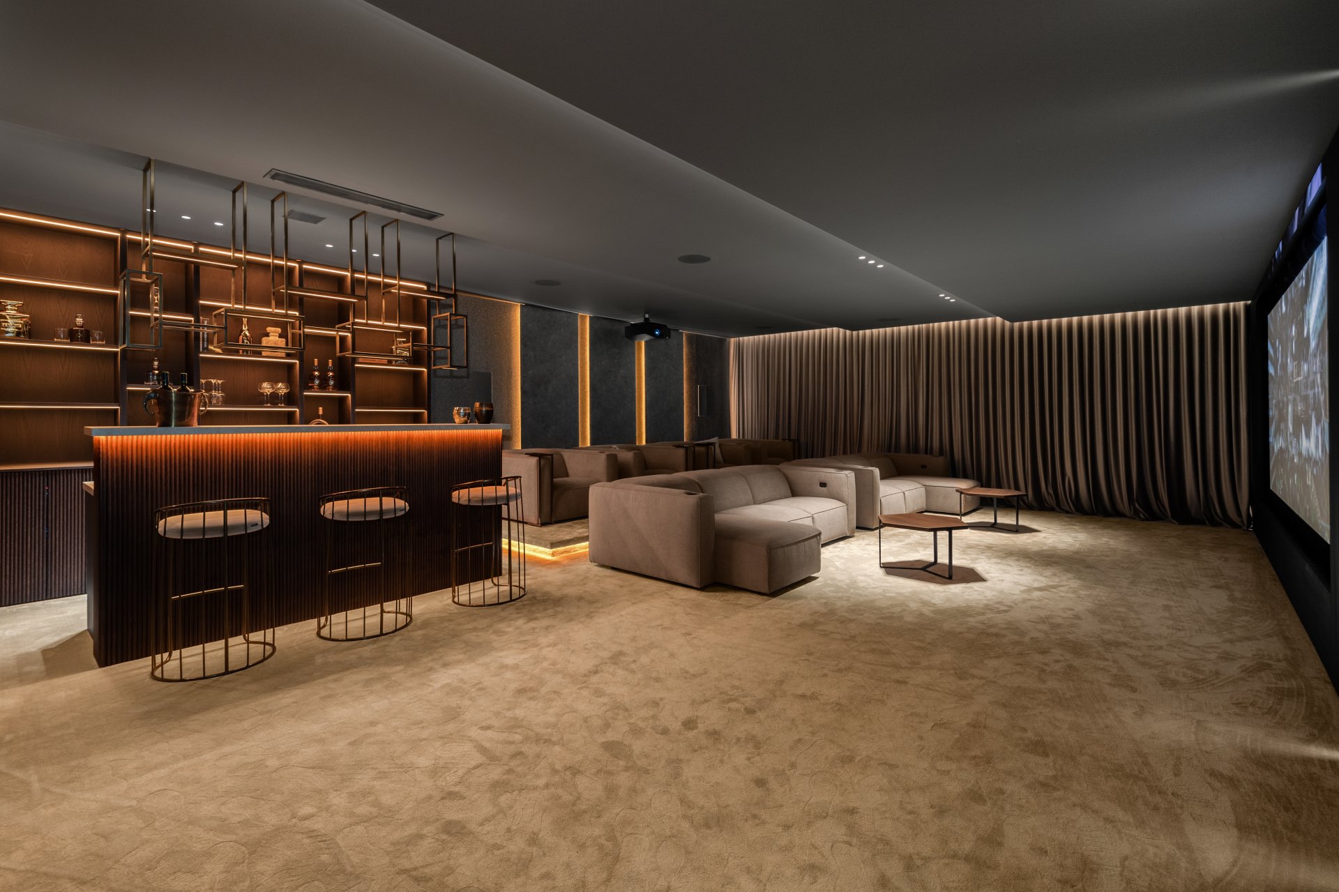 Exquisite luxury villa with panoramic views in El Herrojo Alto, La Quinta, Benahavís