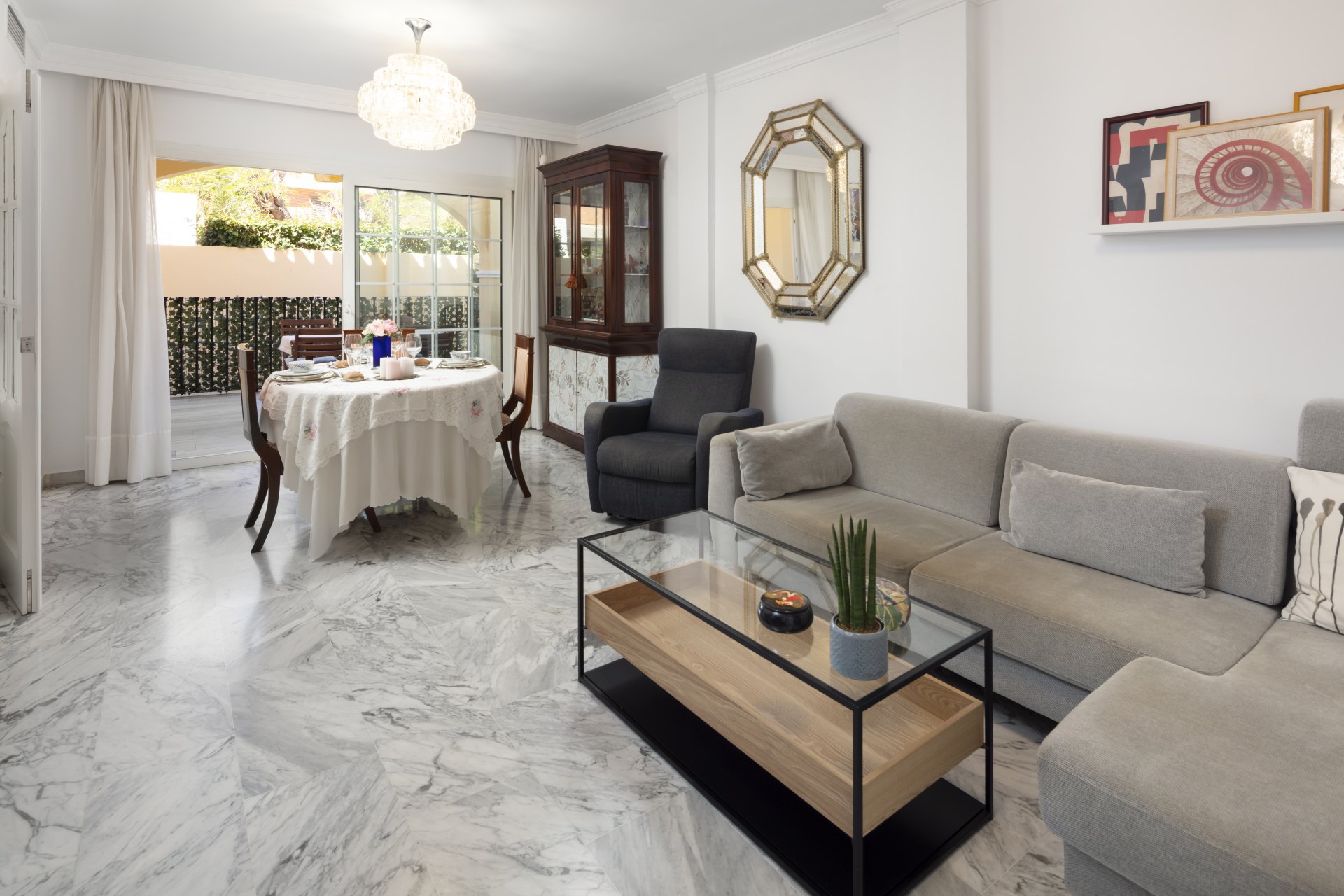 Charming semi-detached house in bajo Limonar