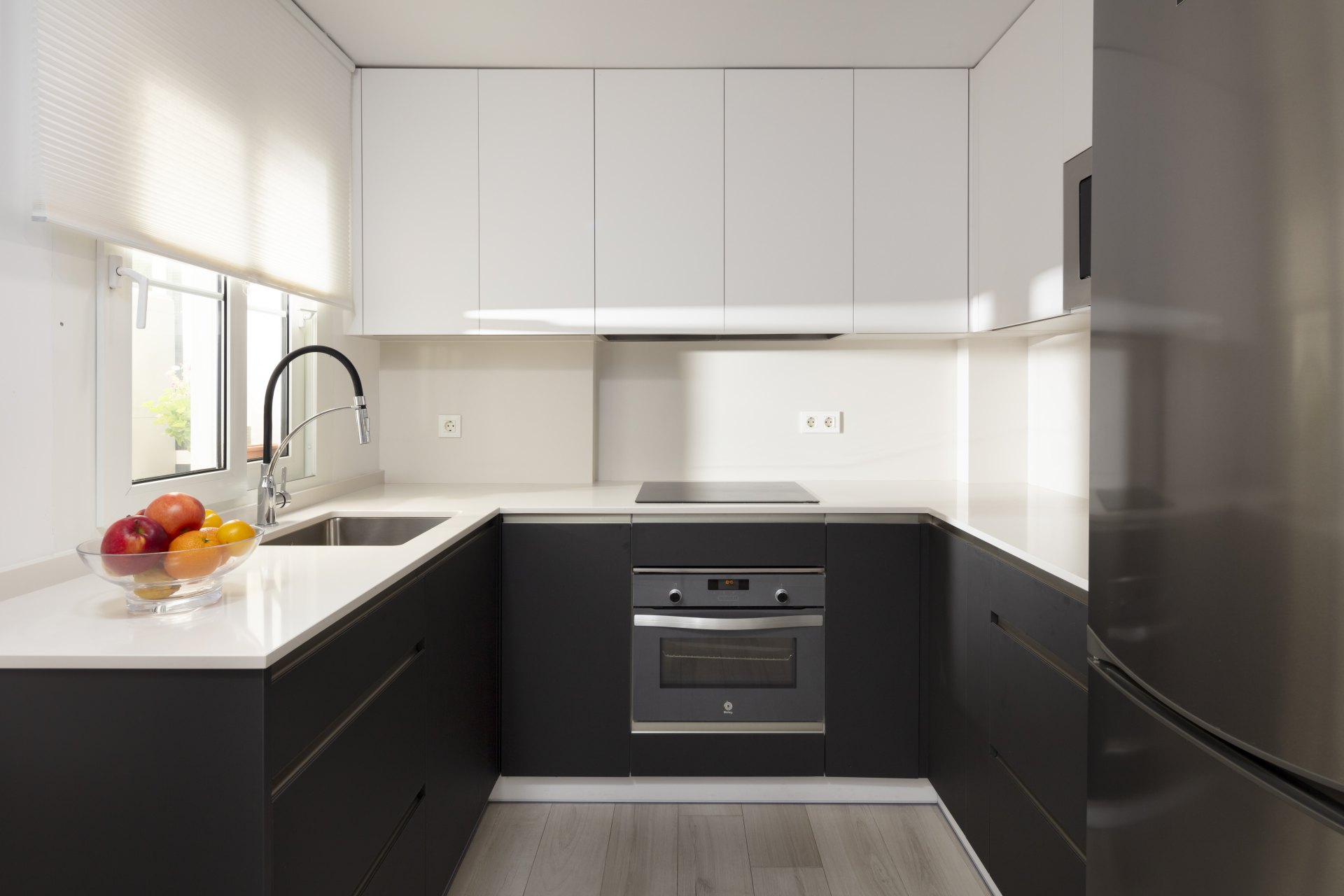 Charming semi-detached house in bajo Limonar