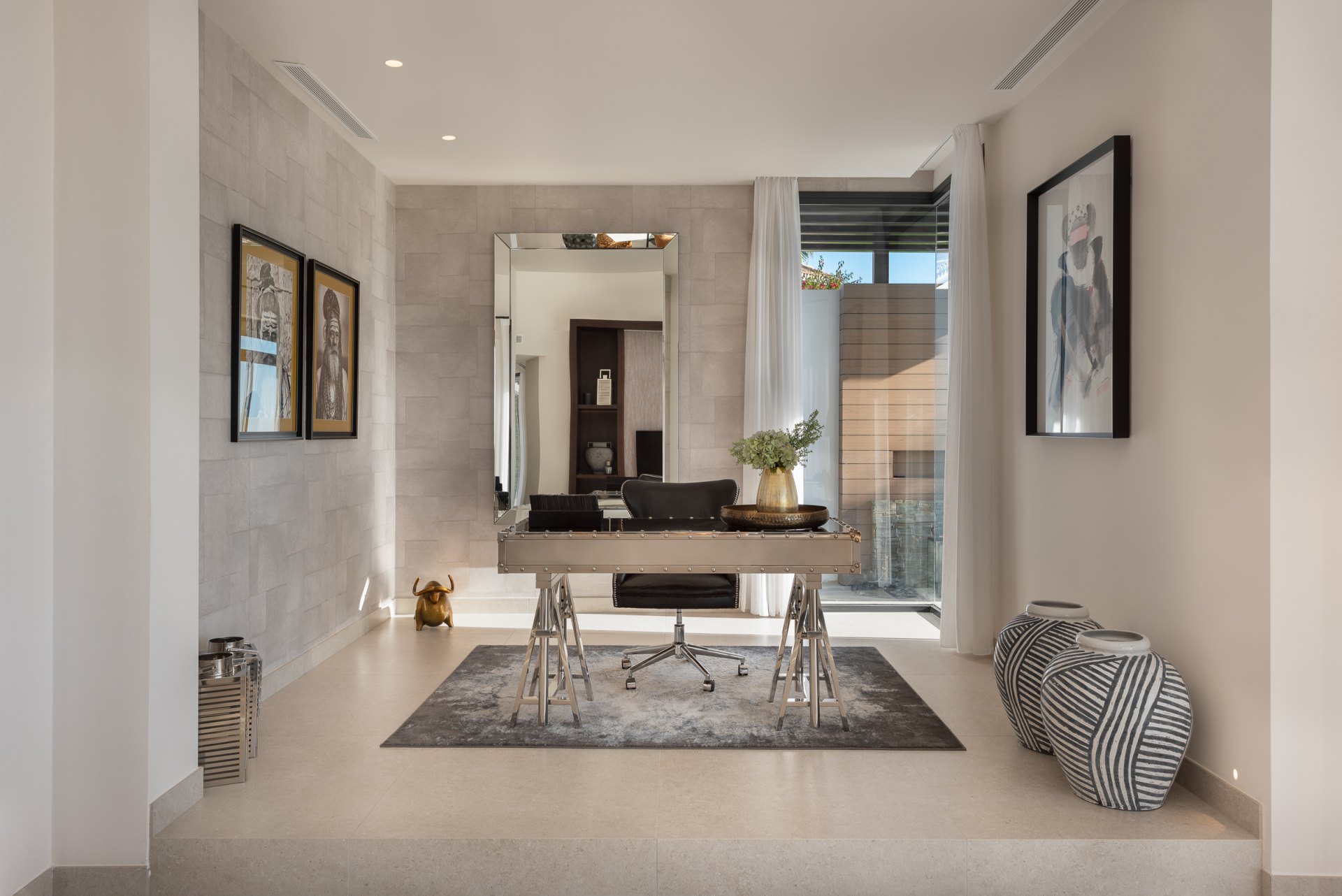 Imponente villa con increíbles vistas panorámicas en pleno corazón del valle de golf en Aloha, Nueva Andalucía