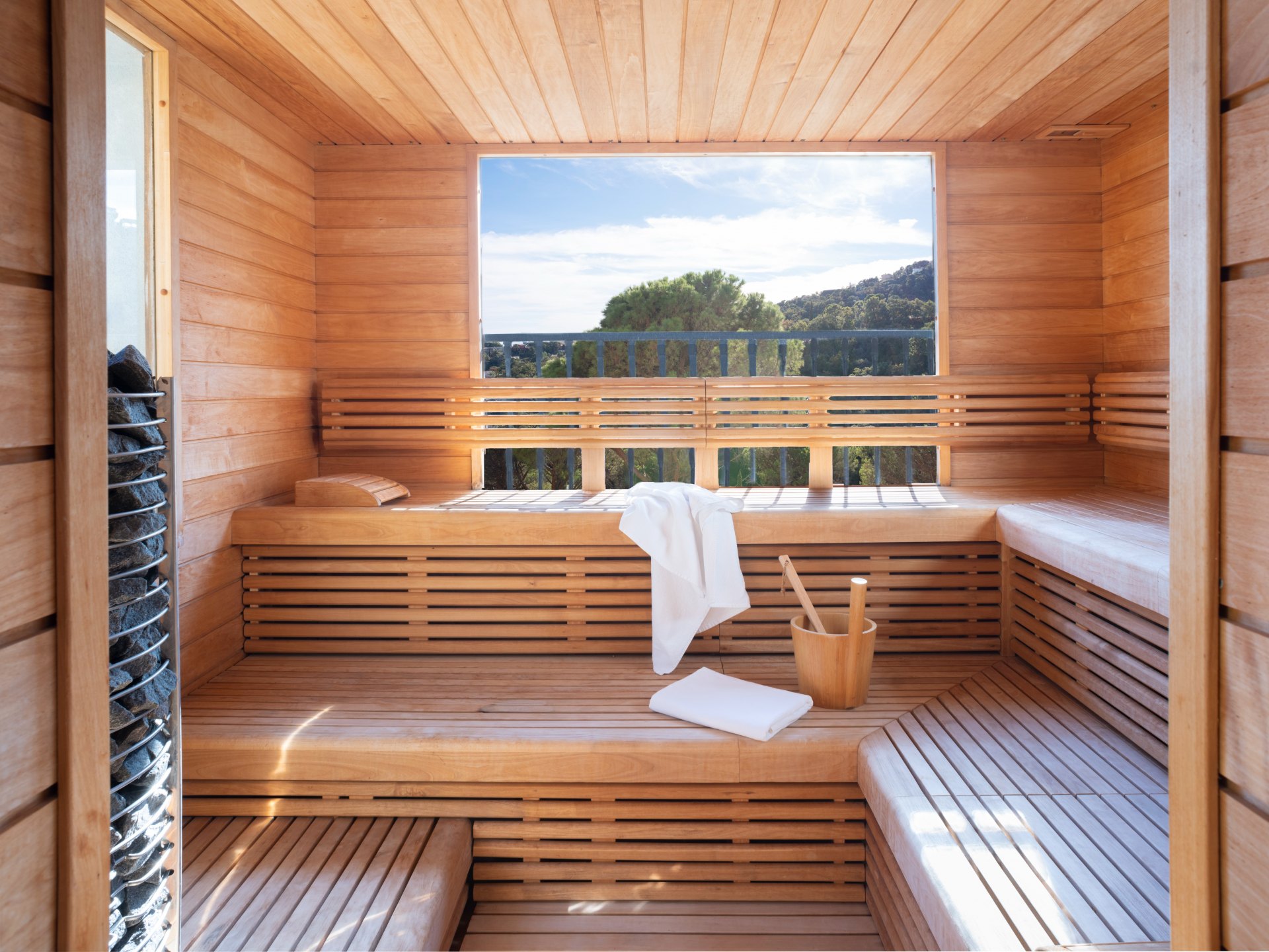 Wonderful luxury villa in the countryside with Andalusian flair