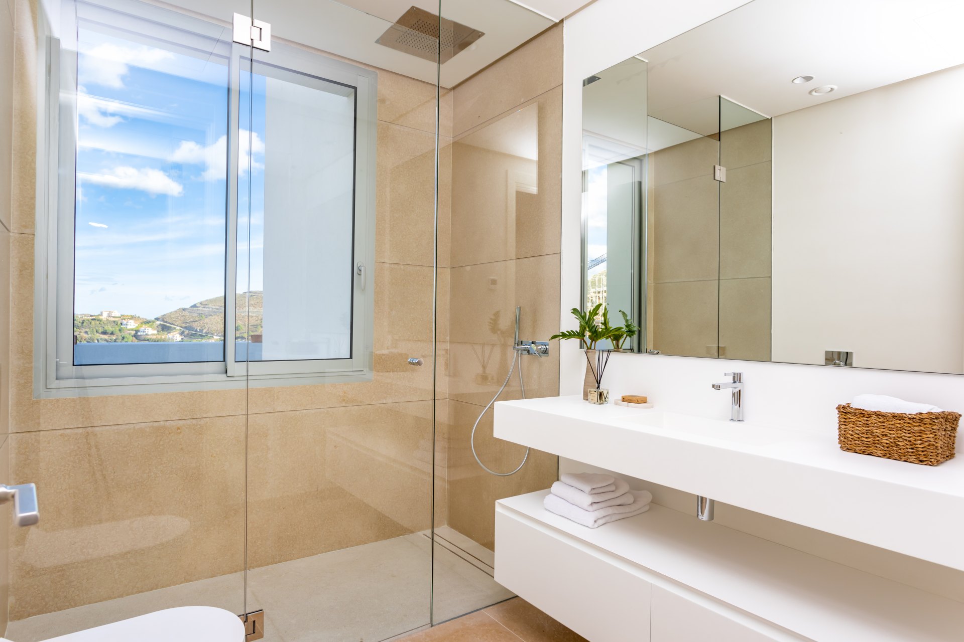 Precioso Apartamento en las colinas de Benahavis