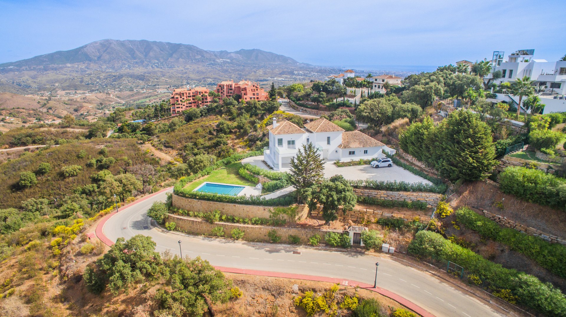 Perfect Family House on the hills of East Marbella