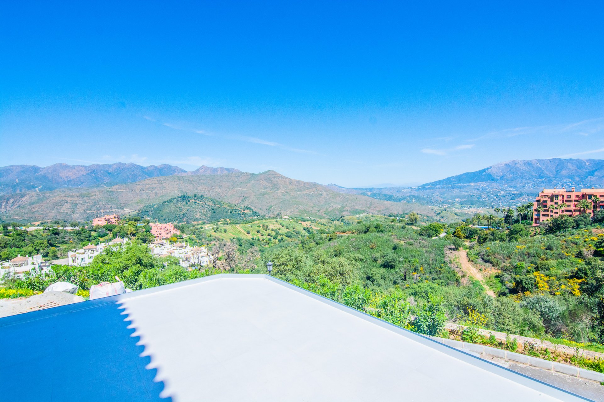Perfect Family House on the hills of East Marbella