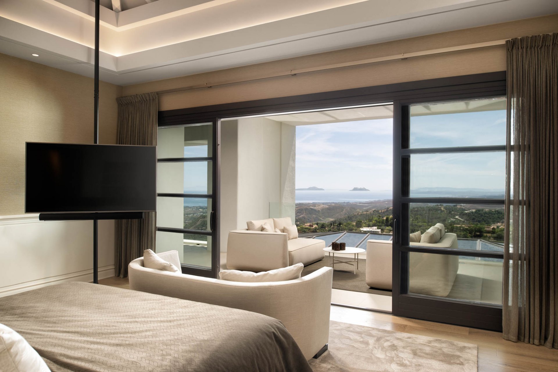 Renovated villa in the prestigious La Zagaleta development