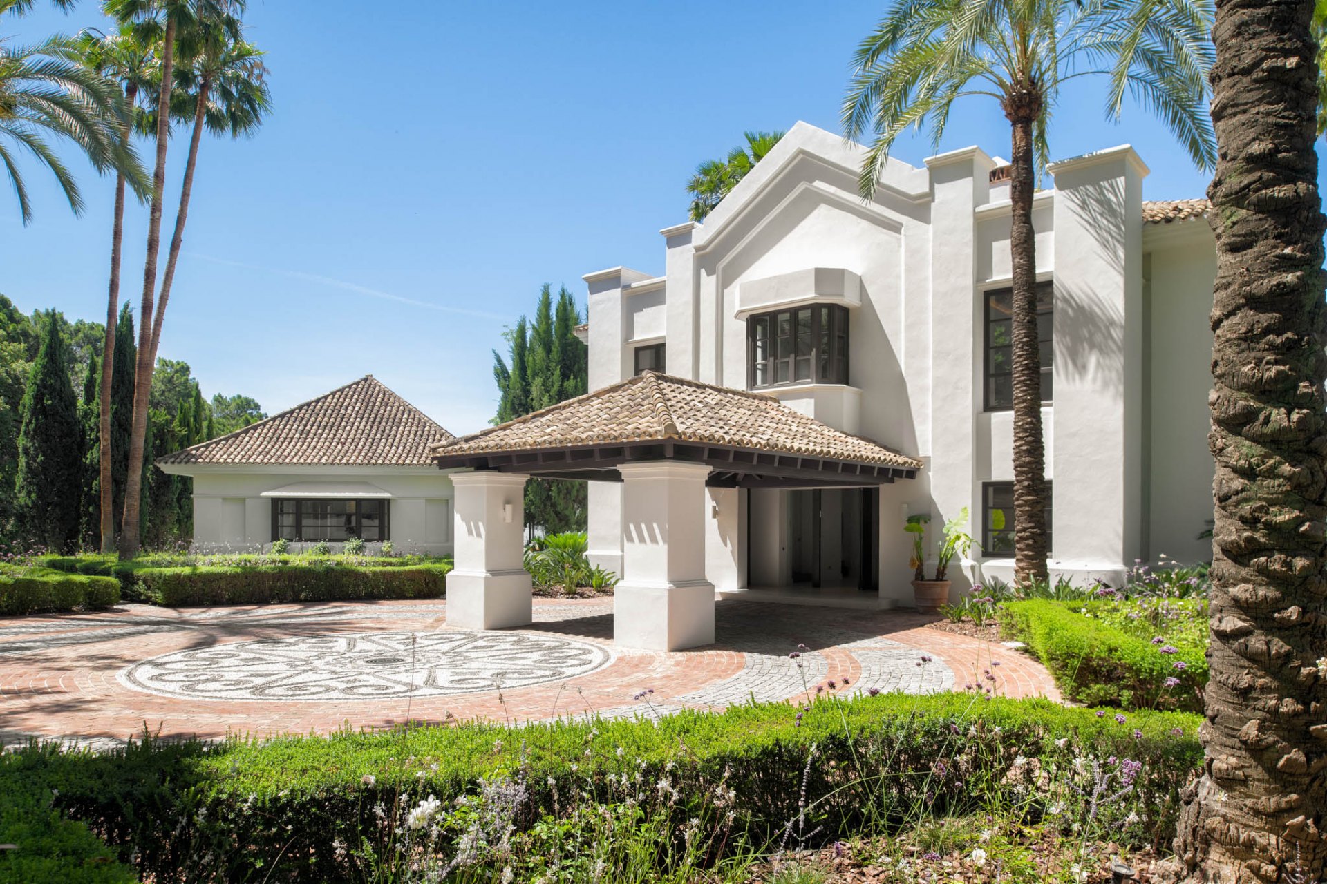 Renovated villa in the prestigious La Zagaleta development