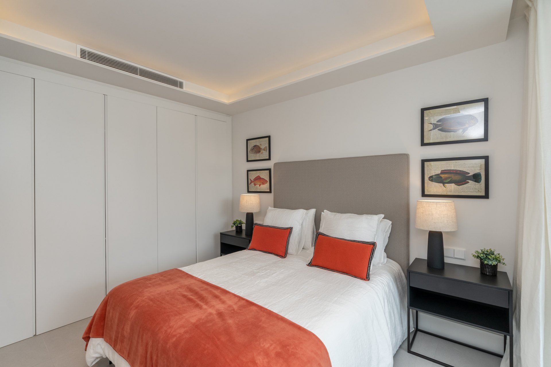 Unique villa in Las Brisas in the Golf Valley