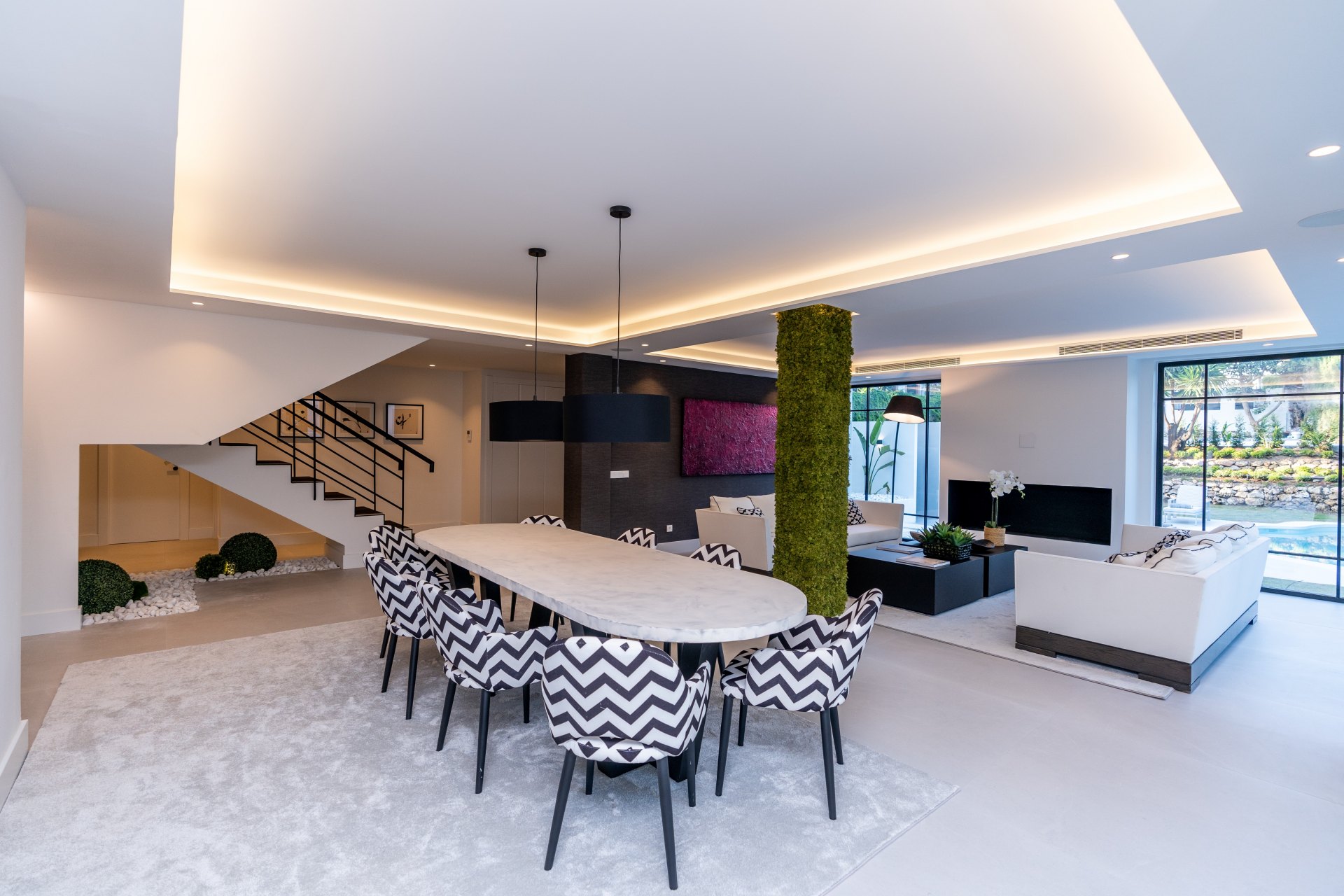 Unique villa in Las Brisas in the Golf Valley