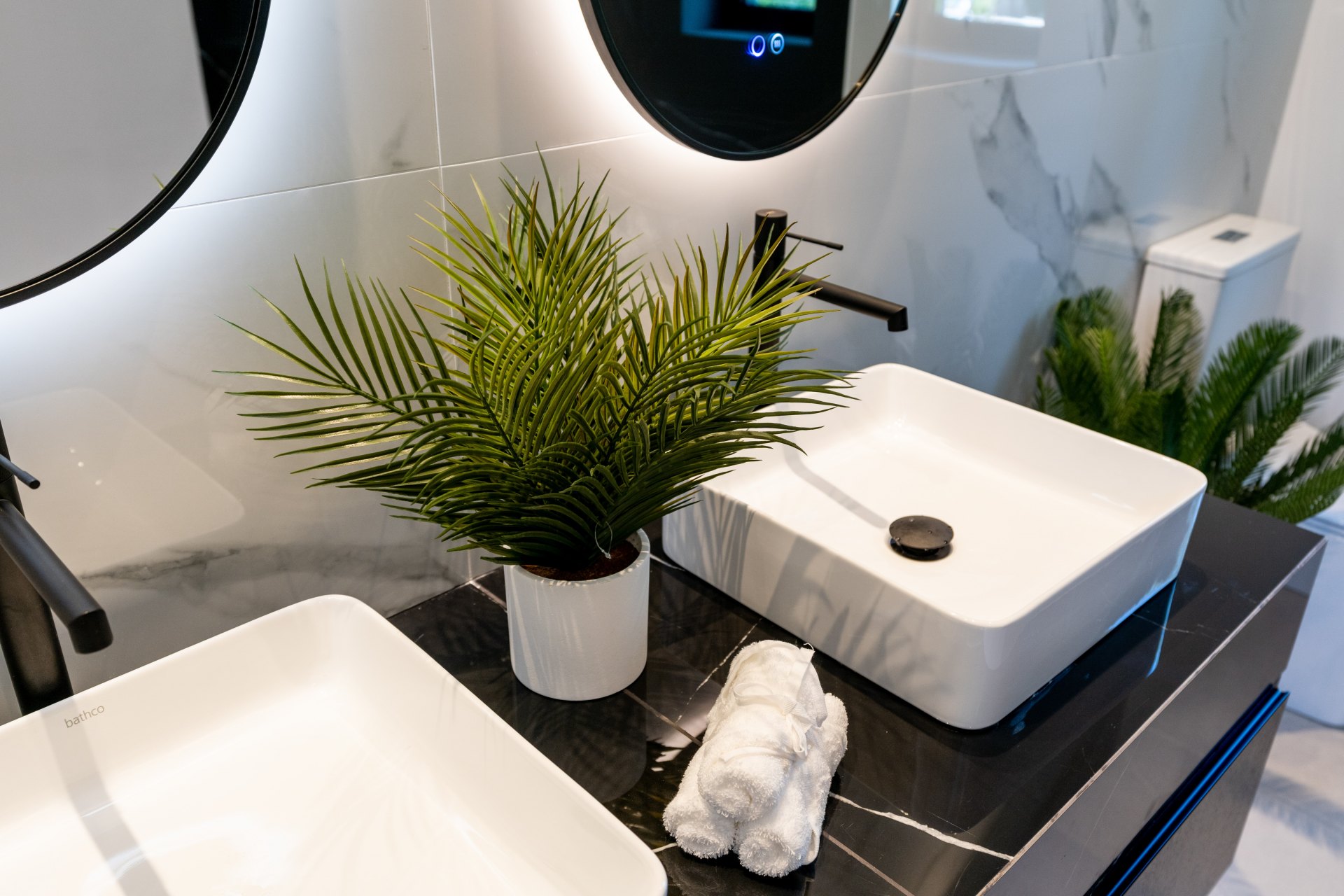 Unique villa in Las Brisas in the Golf Valley