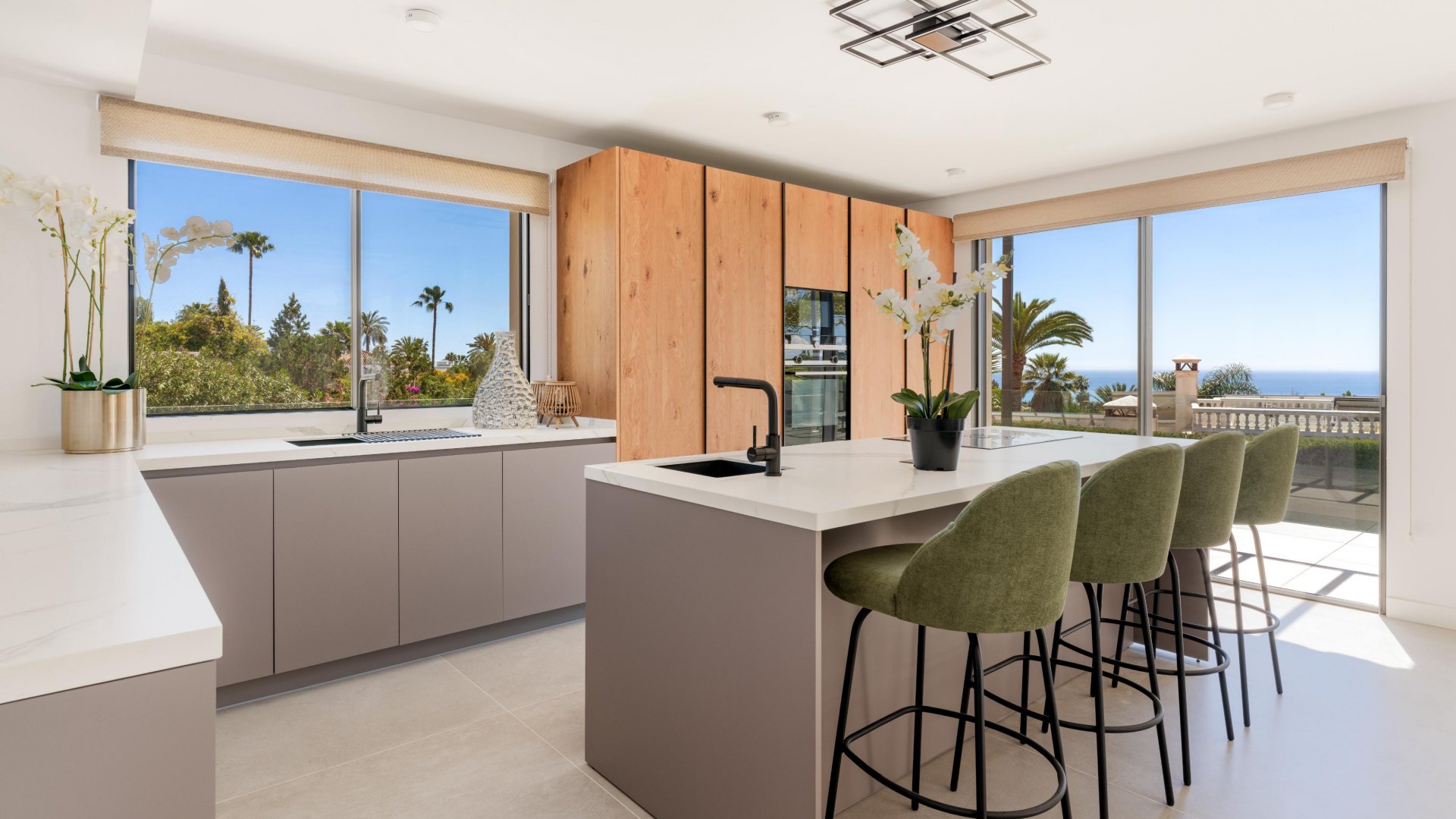 Newly renovated villa with sea views and perfect for families