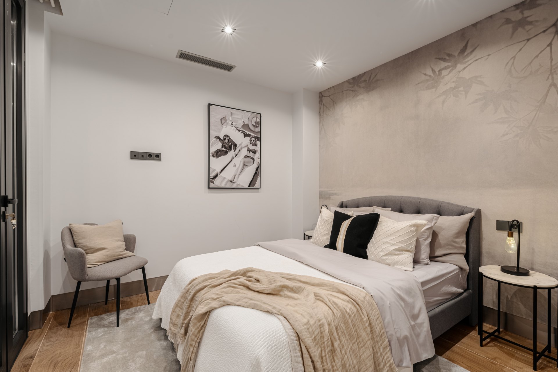 Breathtaking views and modern interior decoration in this villa in Sotogrande