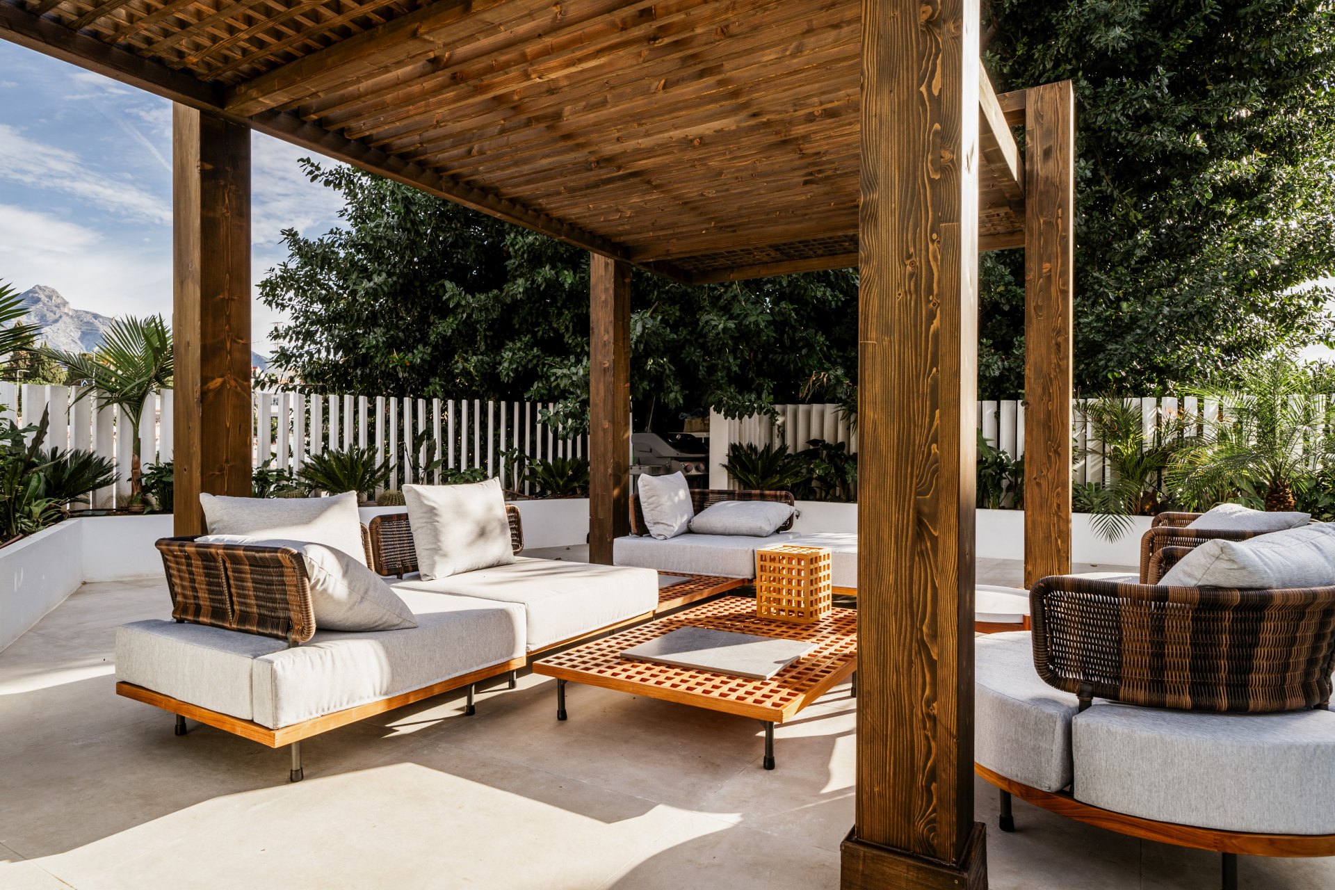 Comfortable and beautiful Andalusian-Nordic villa in Nueva Andalucía