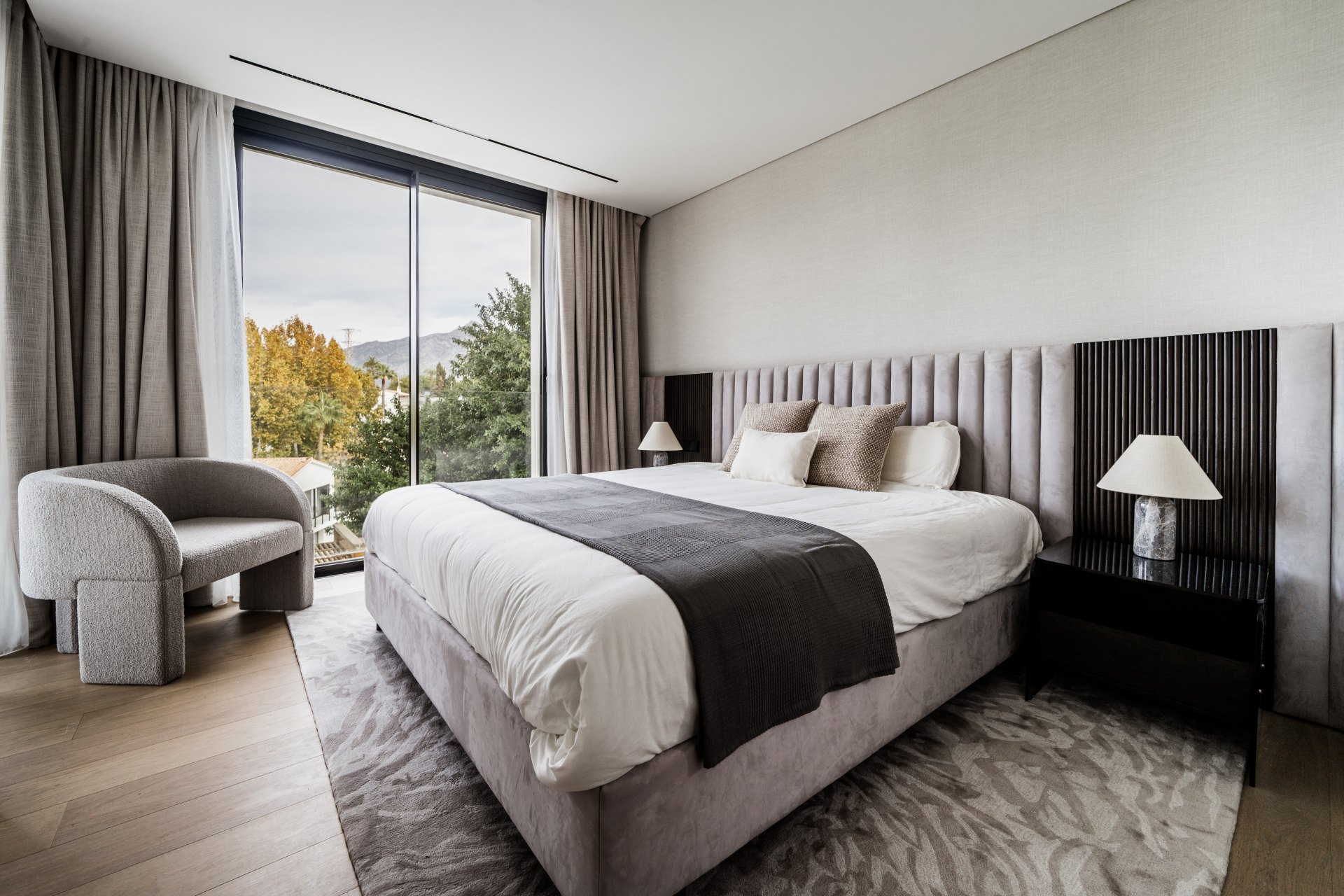 Comfortable and beautiful Andalusian-Nordic villa in Nueva Andalucía