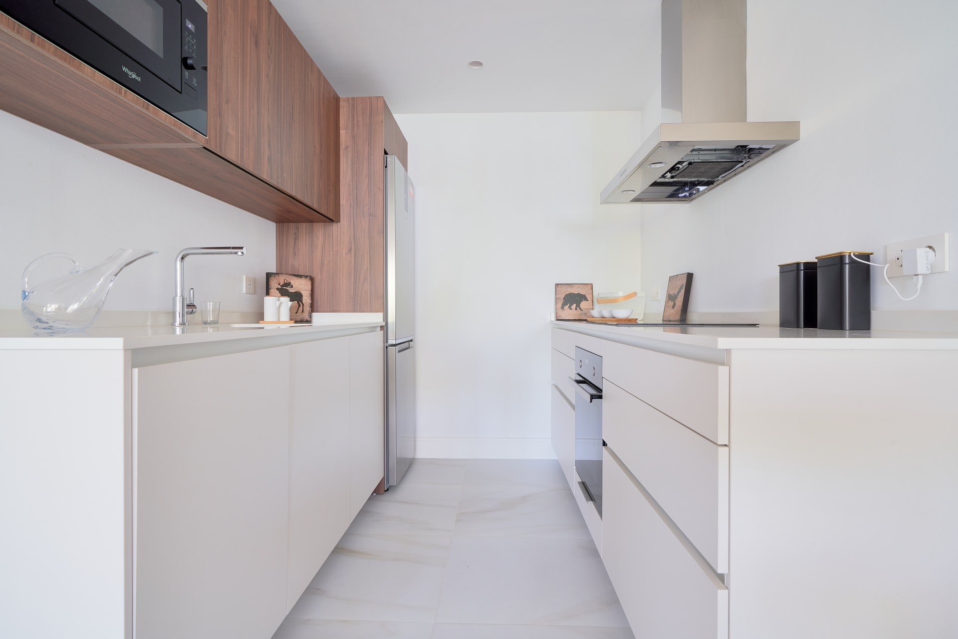 Refurbished frontline beach apartment in La Caleta