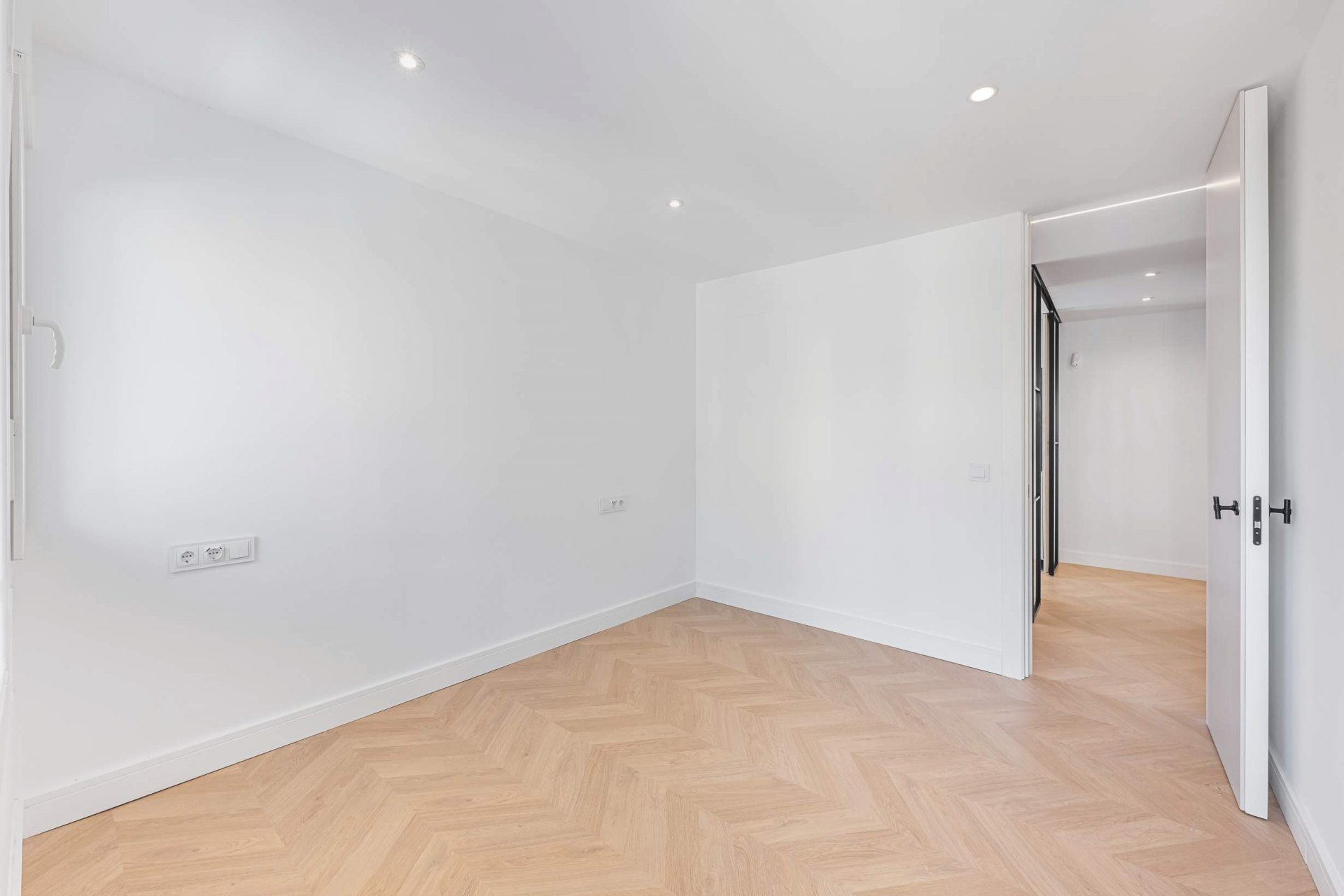 Sophisticated City Apartment in the Heart of Málaga walking distance to the sea, Málaga