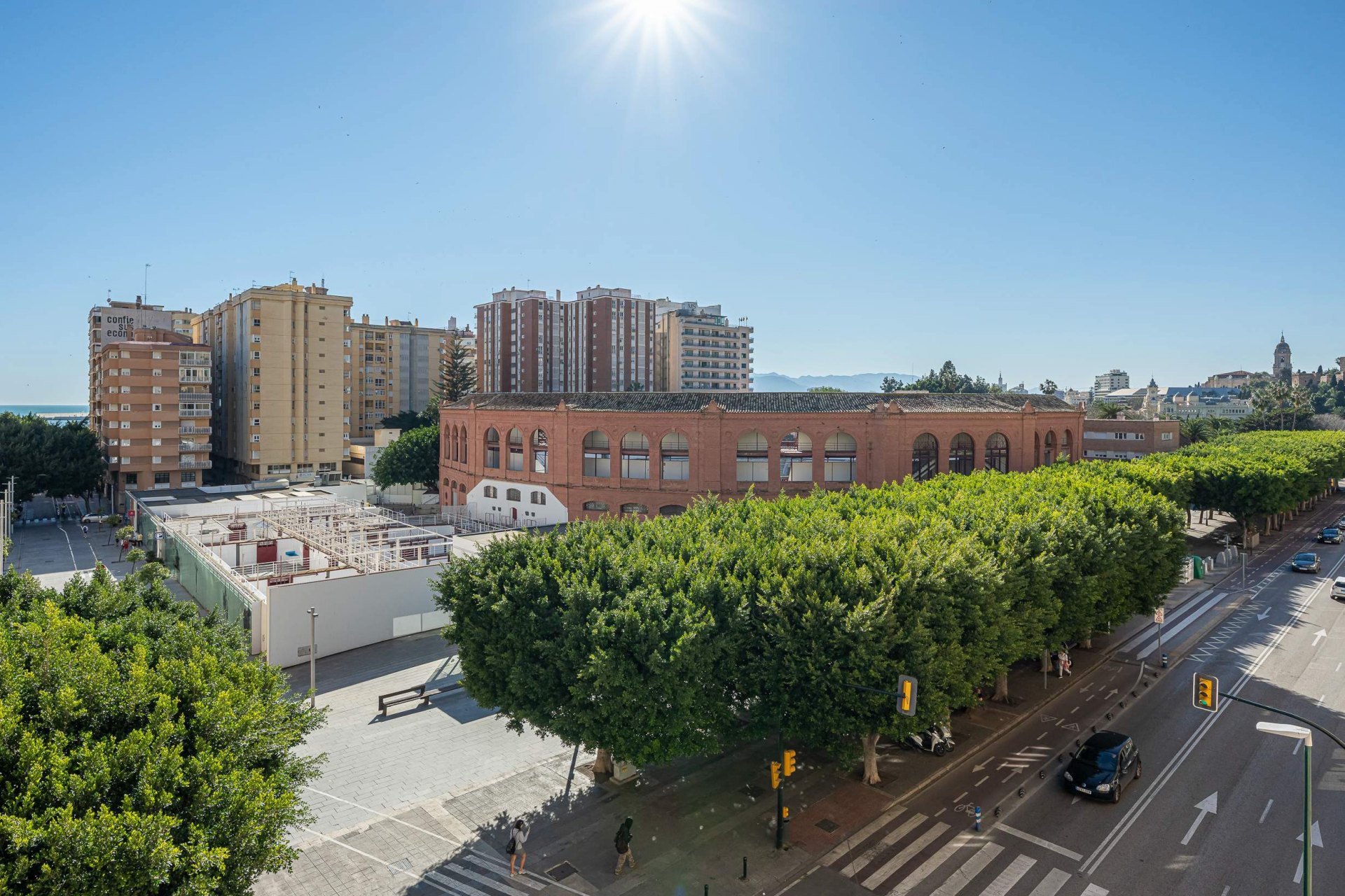 Sophisticated City Apartment in the Heart of Málaga walking distance to the sea, Málaga