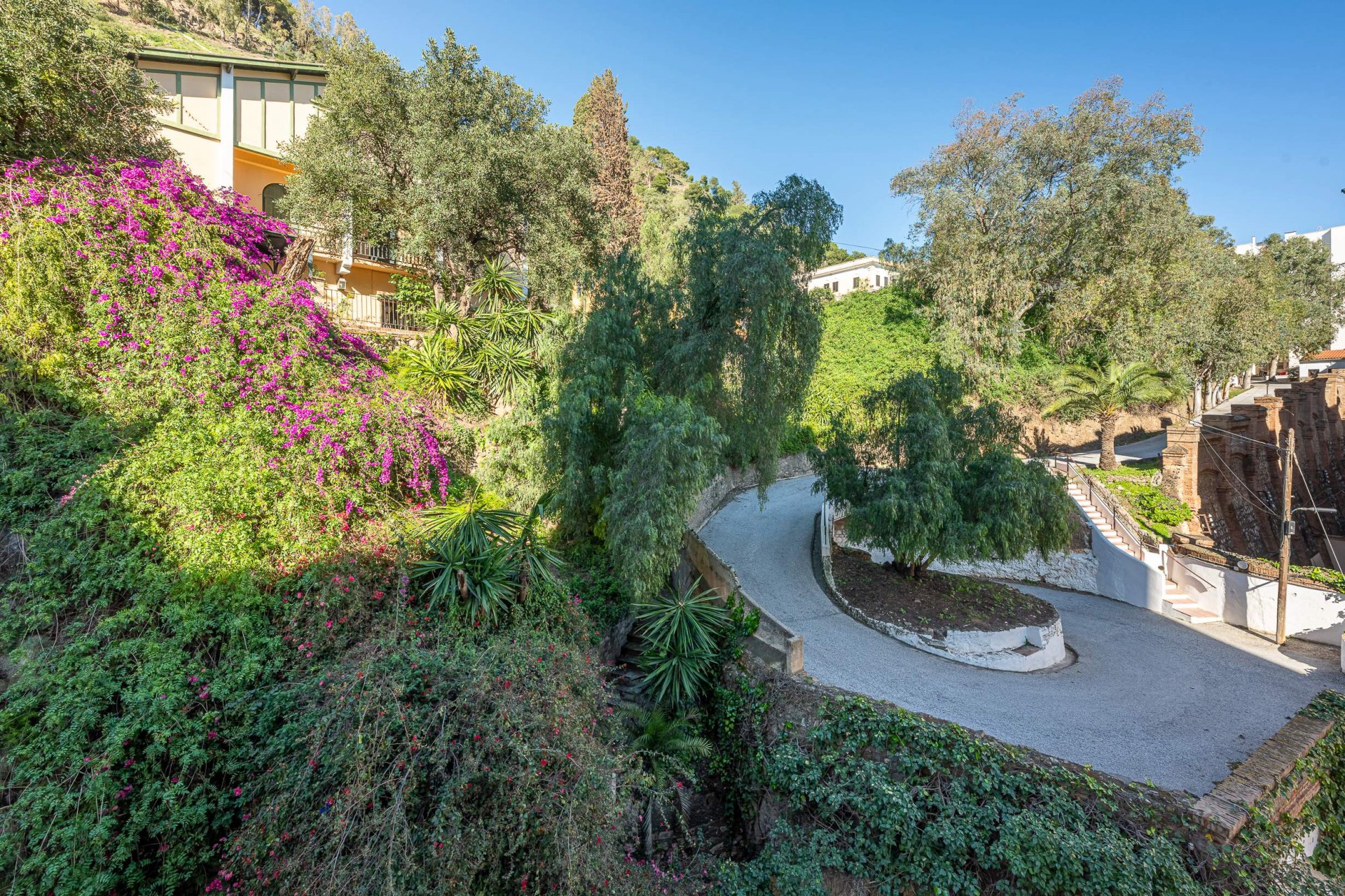 Sophisticated City Apartment in the Heart of Málaga walking distance to the sea, Málaga