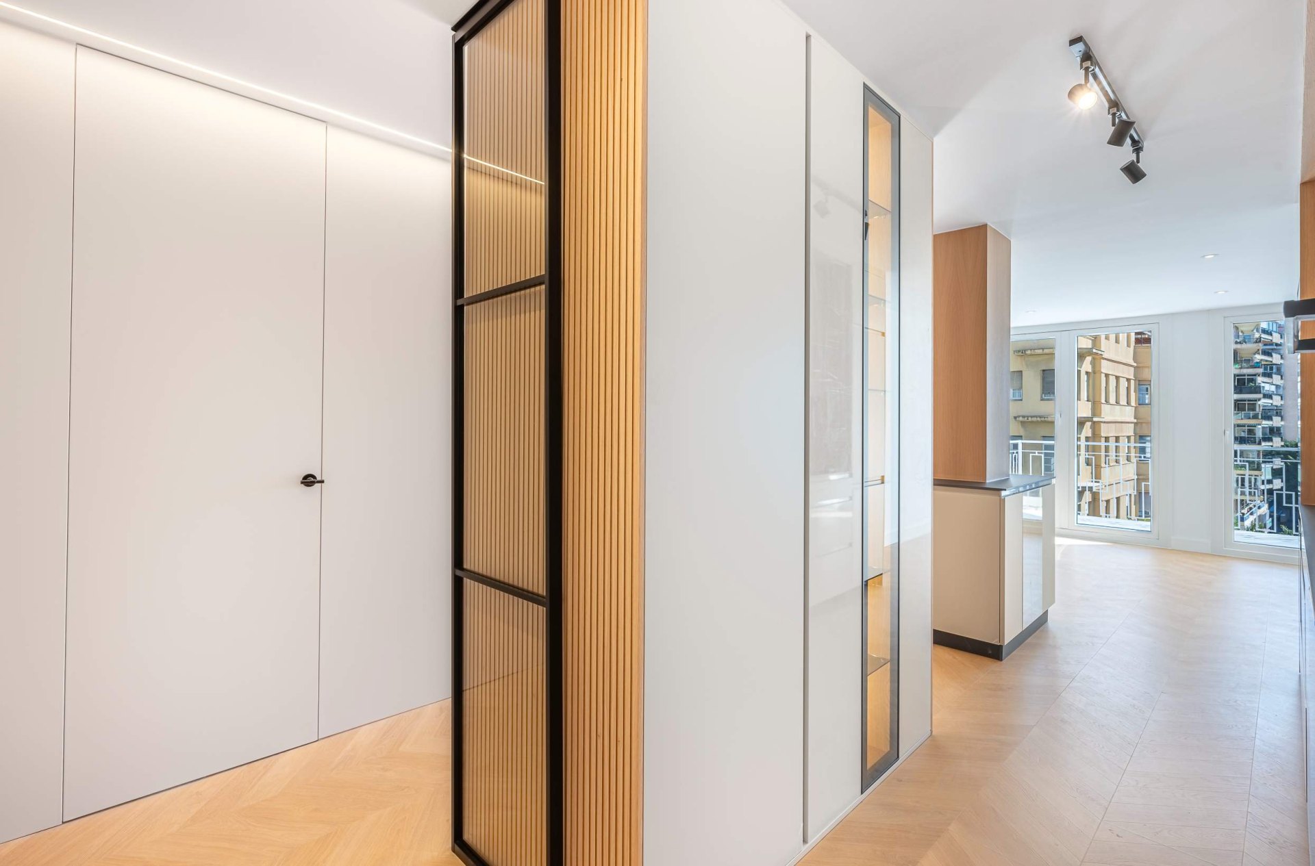 Sophisticated City Apartment in the Heart of Málaga walking distance to the sea, Málaga