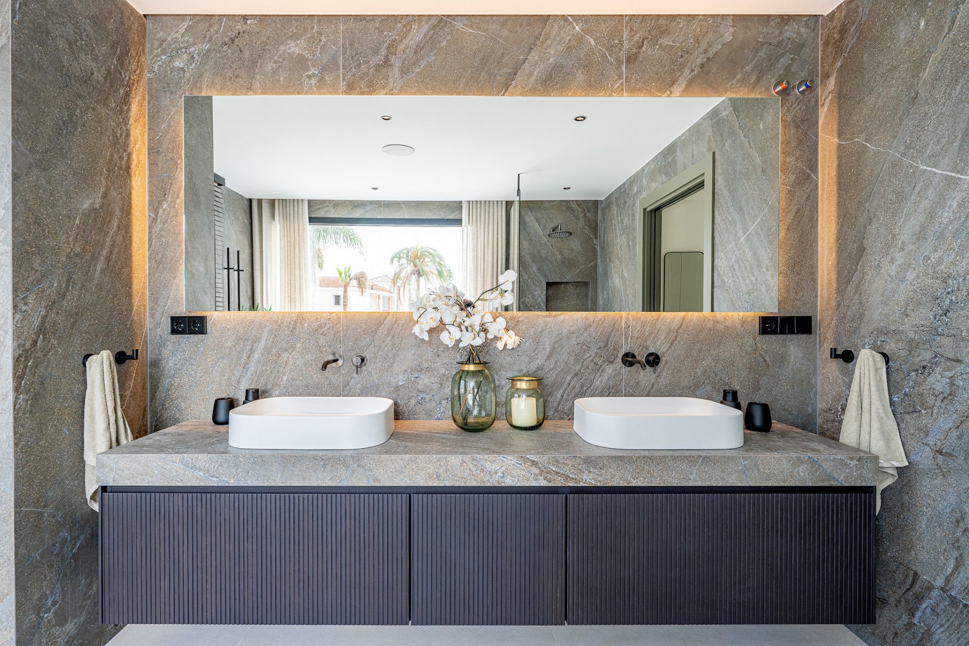 Charming villa with pool close to the beach in Las Chapas, Marbella