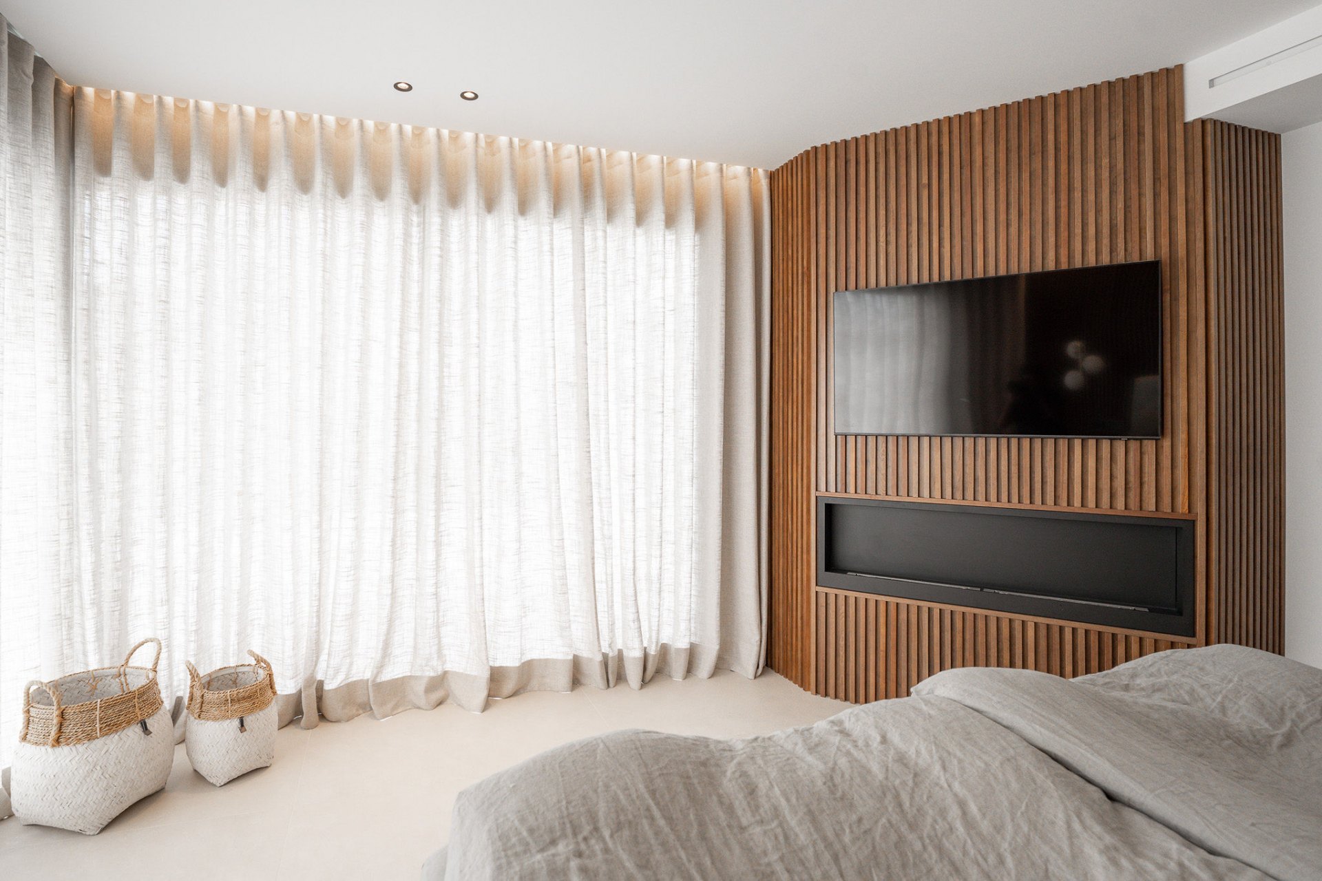 Charming villa with pool close to the beach in Las Chapas, Marbella