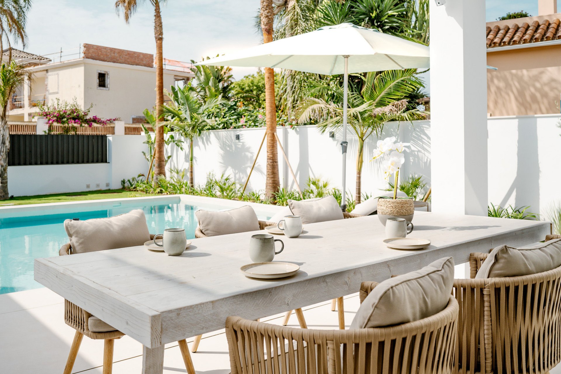 Las Chapas, Marbella East