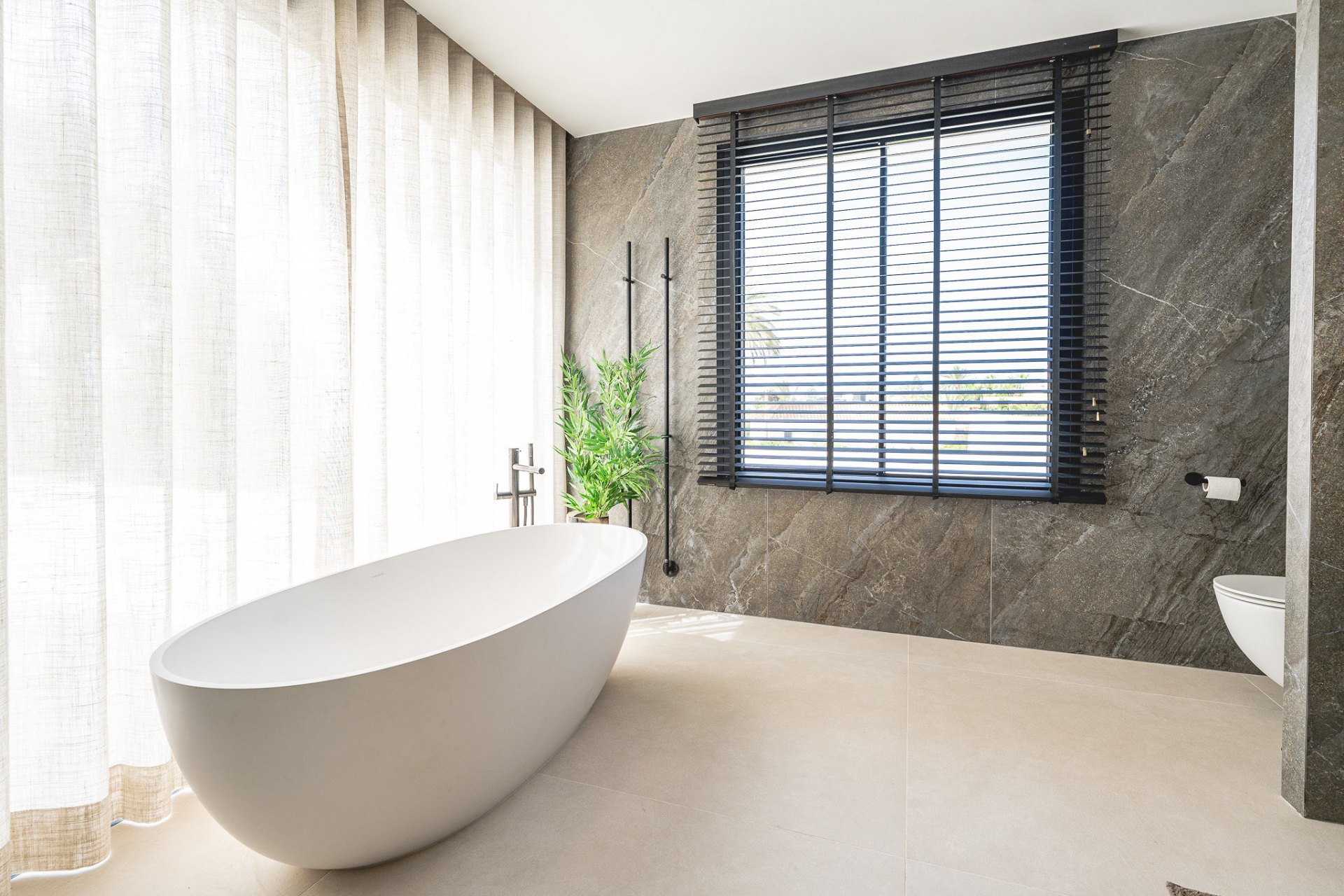 Charming villa with pool close to the beach in Las Chapas, Marbella